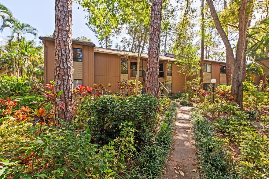 This two bed/two bath condo has an abundance of light and is located next to Pavilion and pavilion pool. The main living area overlooks a beautiful preserve, providing the sought-after Florida indoor/outdoor lifestyle. This condo is located within Pelican Cove, one of Sarasota's most popular gated, waterfront complexes. It's a short walk from the front door to the most picturesque of the six heated pools, tennis courts and other amenities. This paradise is found amid 75 acres of landscaped grounds with miles of scenic walking trails and paths, four lighted tennis courts, three clubhouses, an 87-boat slip marina, and its own "Pelican Cove University" offering a wide range of courses and many recreational clubs. Special events are featured monthly in the Pelican Cove Newsletter. Owners also enjoy the complex's bird sanctuary, botanical gardens, fishing pier, saltwater creek and spectacular coastal views.