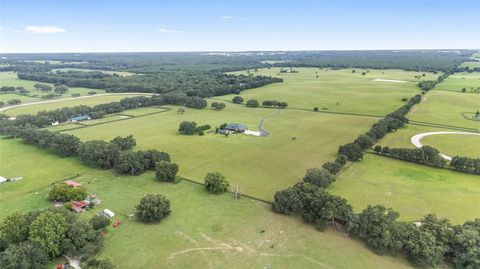 Tiny photo for 19271 SE 52nd Place, Morriston, FL 32668 (MLS # OM692542)
