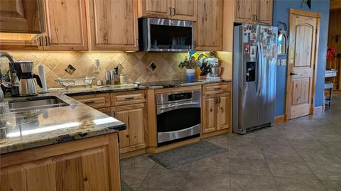 Tiny photo for 19271 SE 52nd Place, Morriston, FL 32668 (MLS # OM692542)