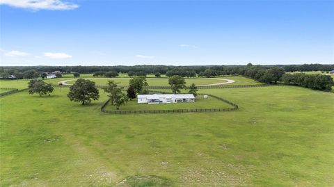 Tiny photo for 19271 SE 52nd Place, Morriston, FL 32668 (MLS # OM692542)
