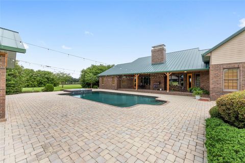 Tiny photo for 19271 SE 52nd Place, Morriston, FL 32668 (MLS # OM692542)