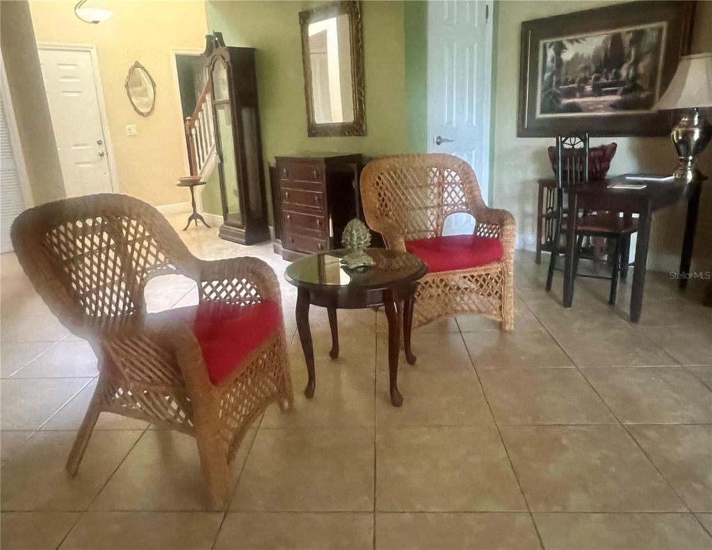 Photo of 618 Maple Oak Circle #112, Altamonte Springs, FL 32701 (MLS # O6401864)