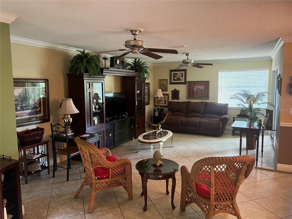Photo of 618 Maple Oak Circle #112, Altamonte Springs, FL 32701 (MLS # O6401864)