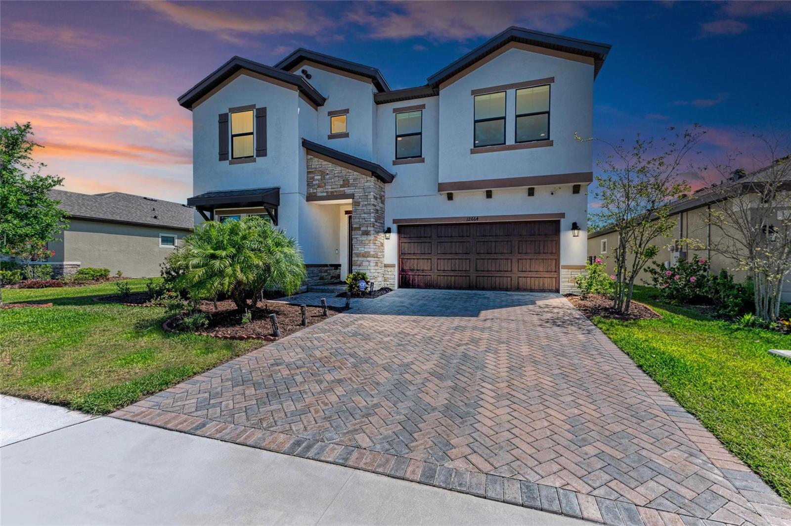 12664 OAK HILL WAY
