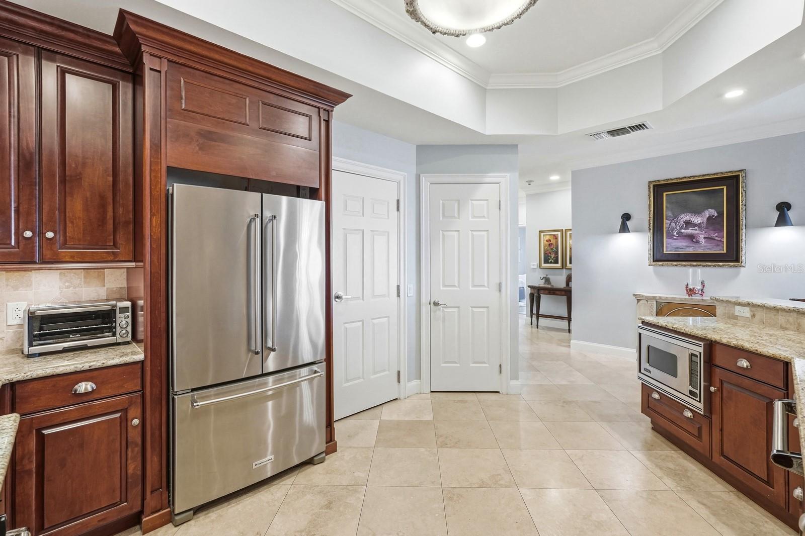 OCEAN TOWERS/HAMMOCK BEACH - Residential