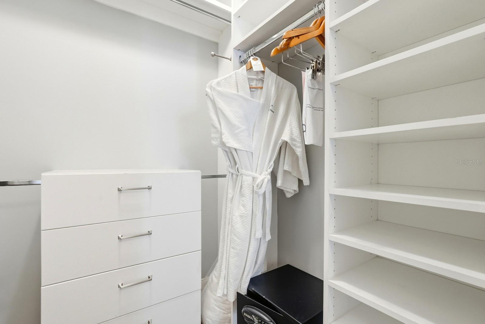 OCEAN TOWERS/HAMMOCK BEACH - Residential