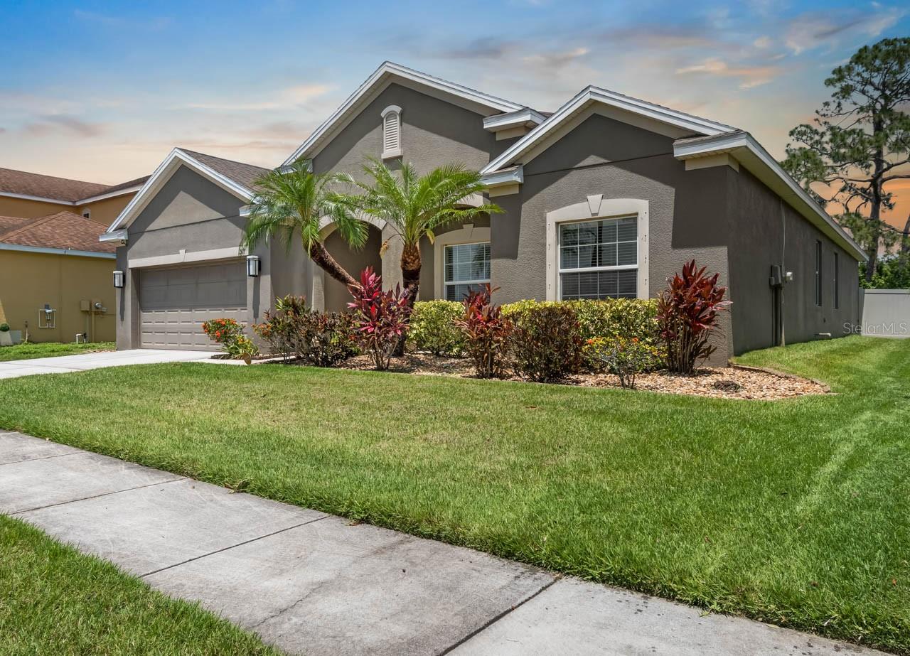 1517 YALE CASTLE COURT