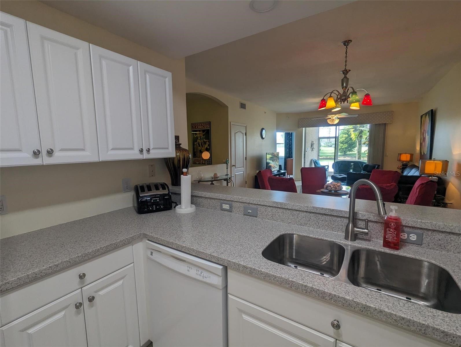 HERITAGE OAKS GOLF AND - Residential Lease