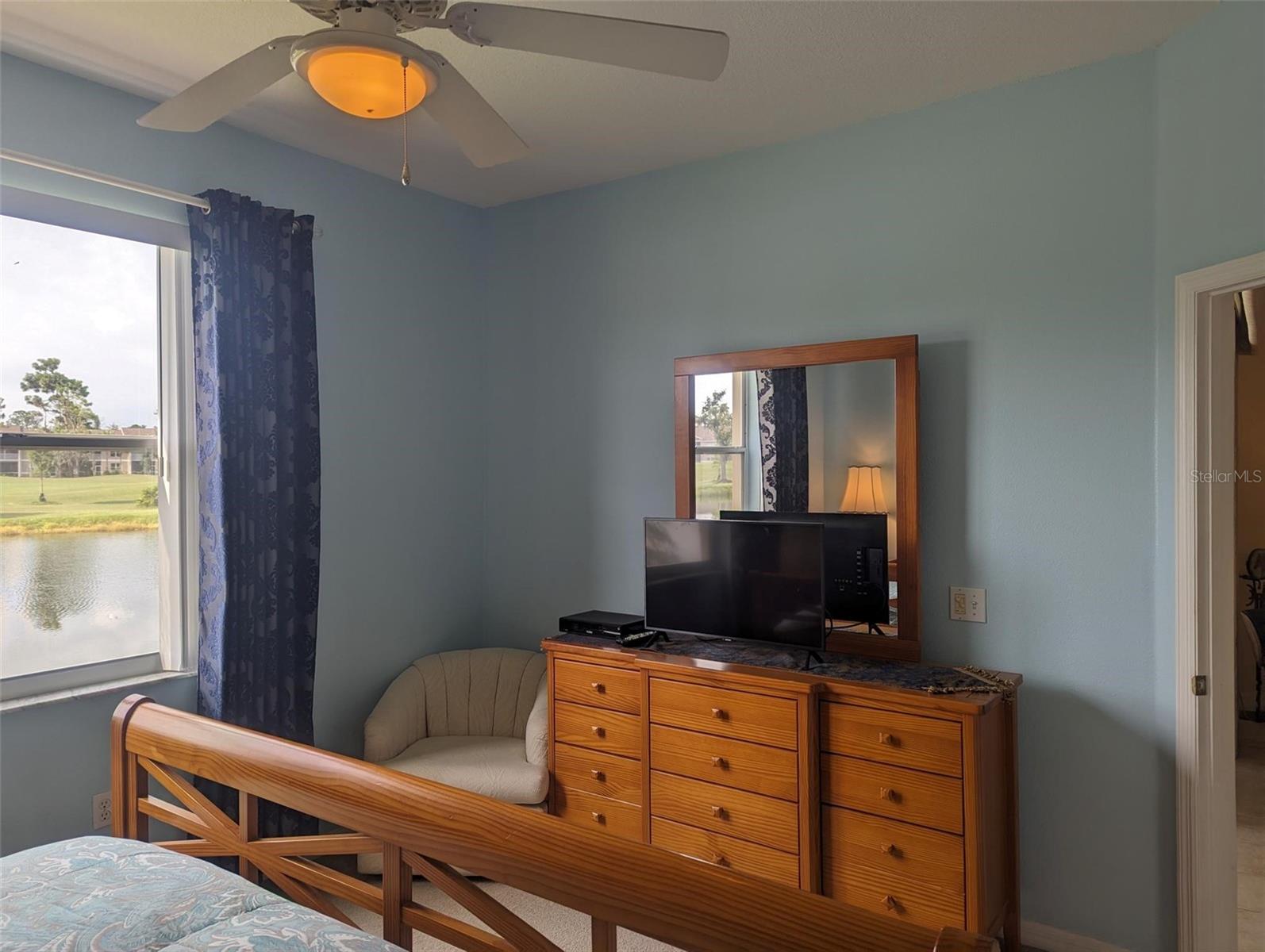 HERITAGE OAKS GOLF AND - Residential Lease