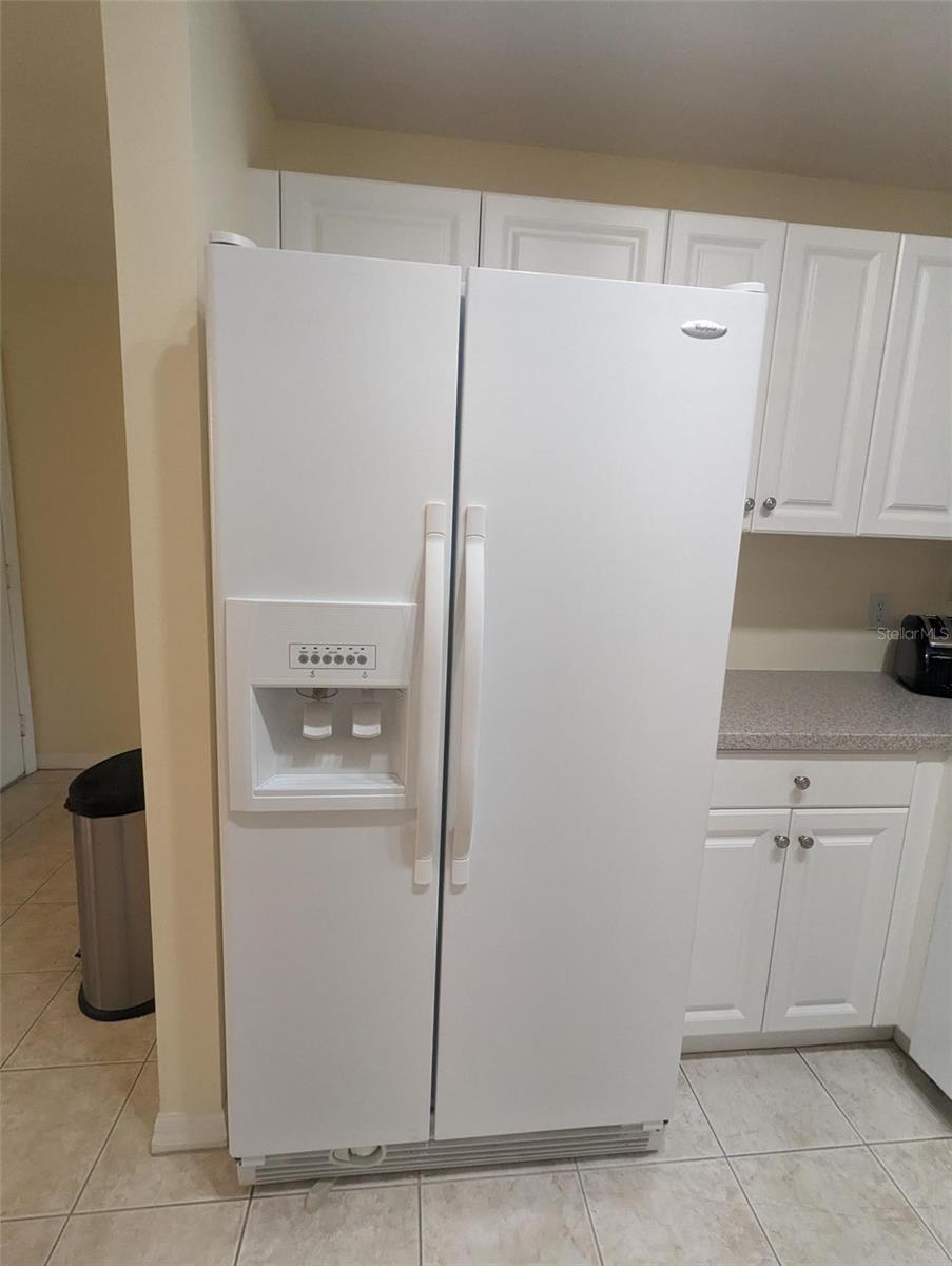 HERITAGE OAKS GOLF AND - Residential Lease