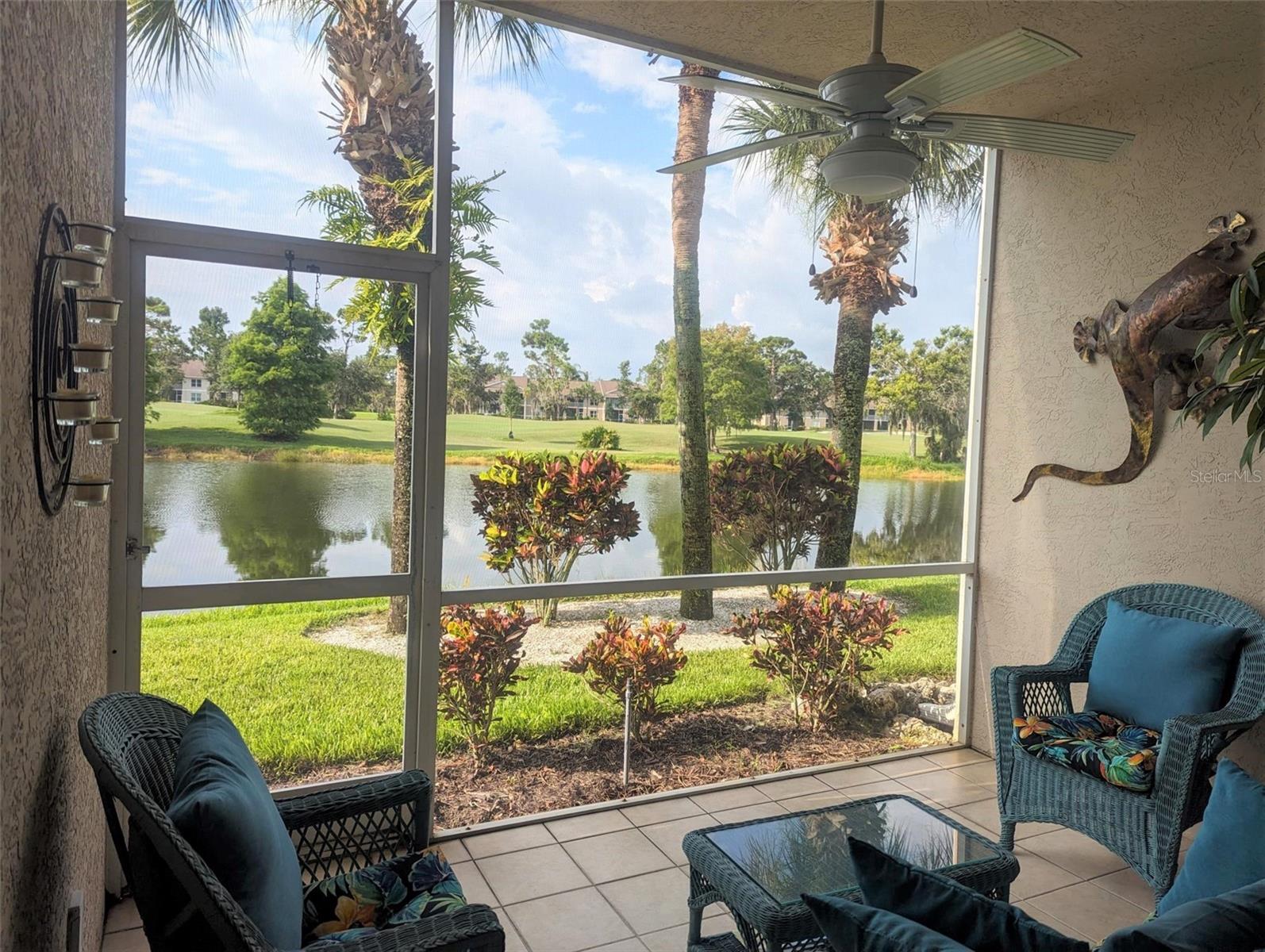 HERITAGE OAKS GOLF AND - Residential Lease