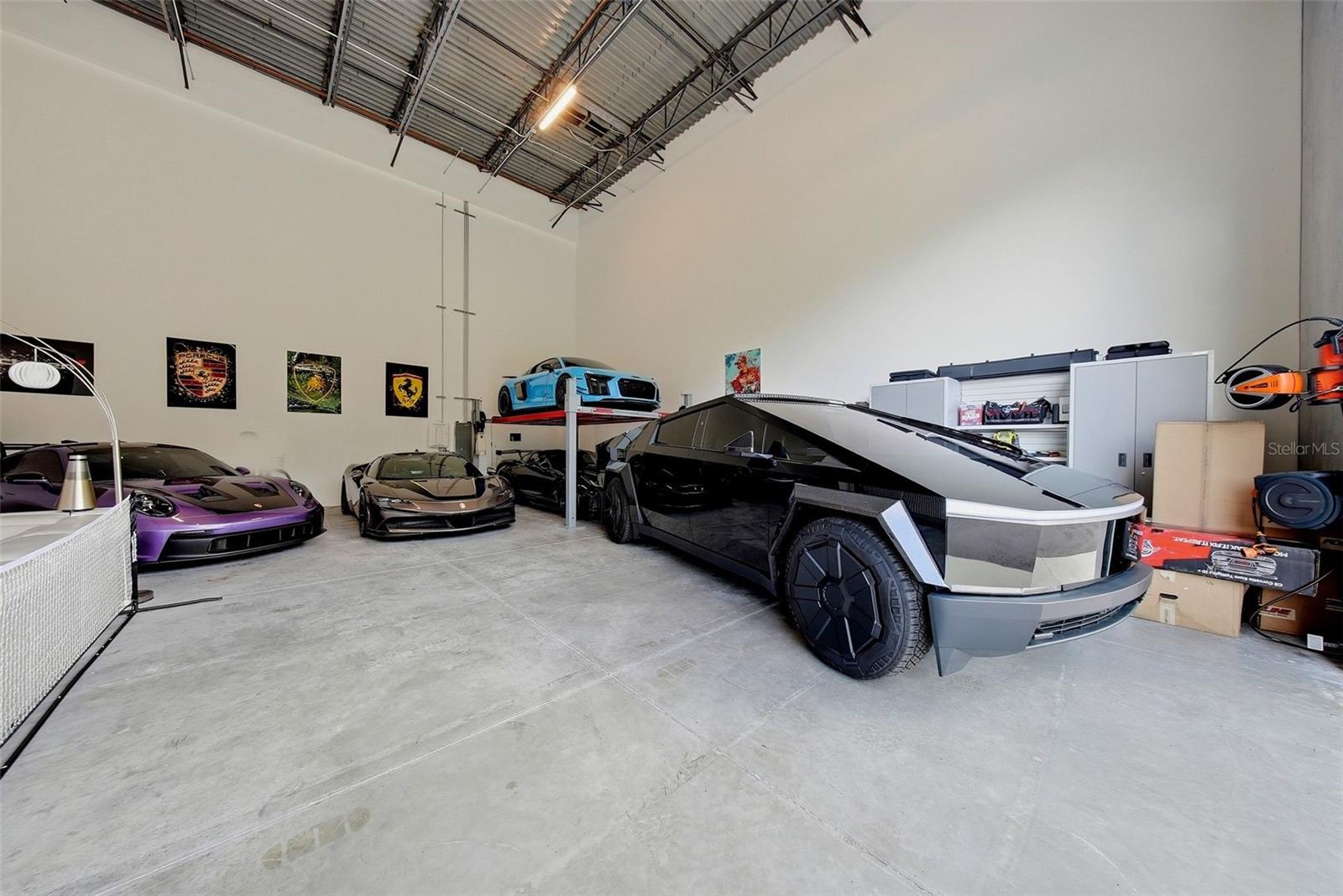 6500 MOTOR ENCLAVE WAY 814