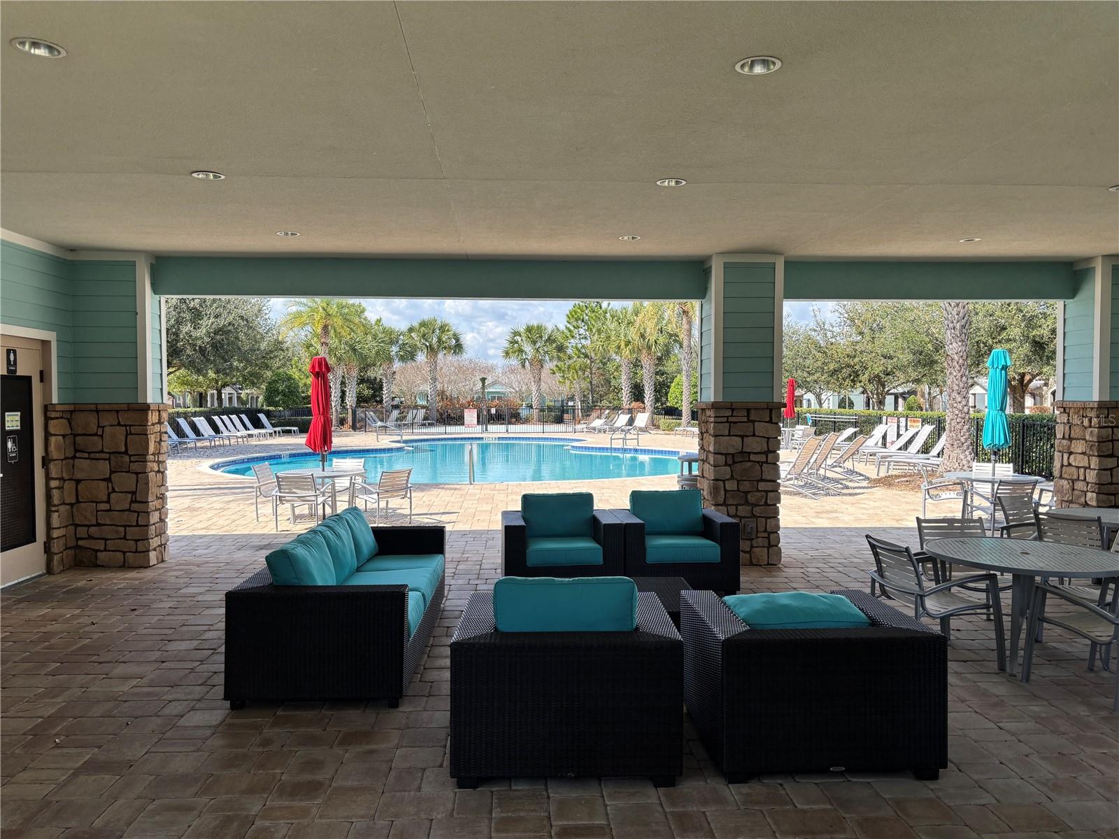 LAKEVIEW POINTE - Residential