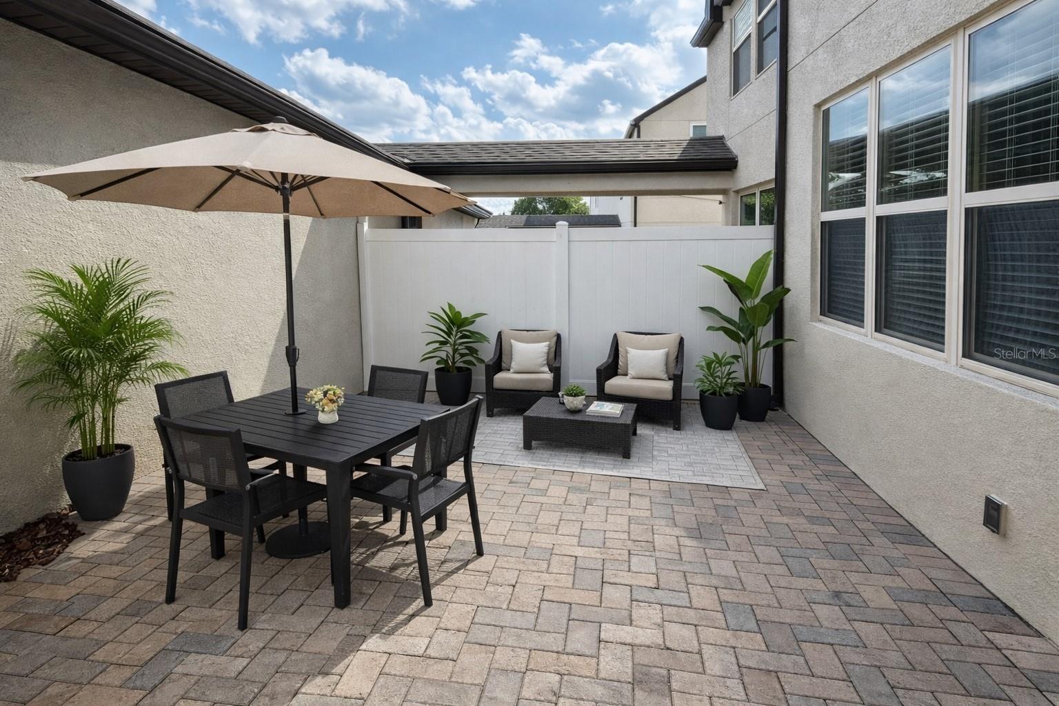 LAKEVIEW POINTE - Residential