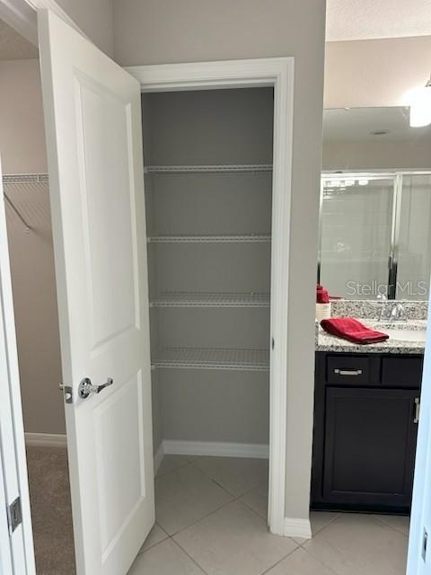 LAKEVIEW POINTE - Residential