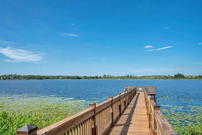 LAKEVIEW POINTE - Residential