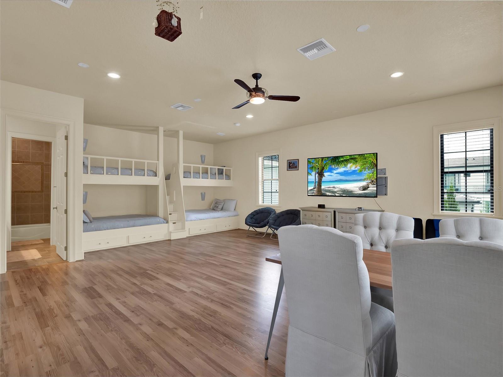 REUNION WEST VILLAGE 3B - Residential