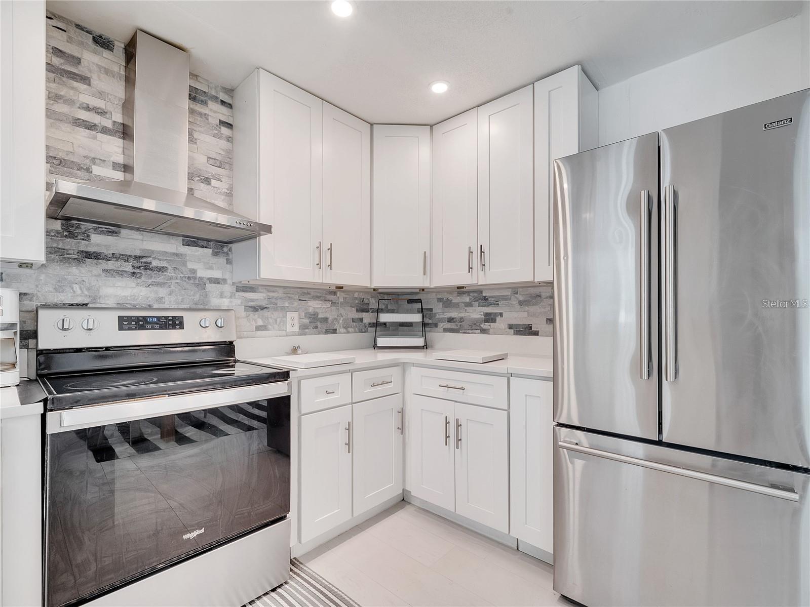 ST CLOUD MANOR VILLAGE - Residential Lease