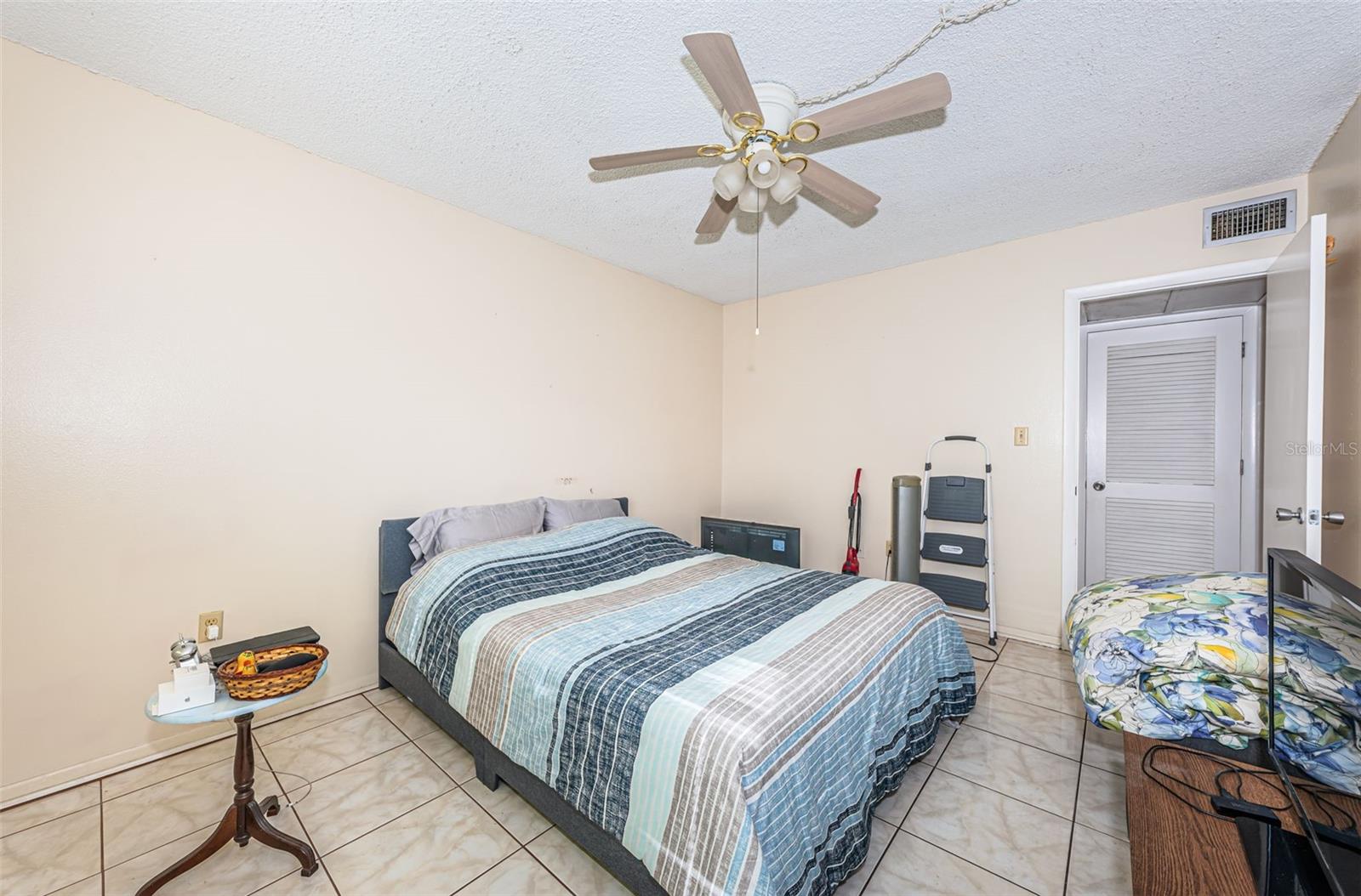 GREENBRIAR CONDO - Residential