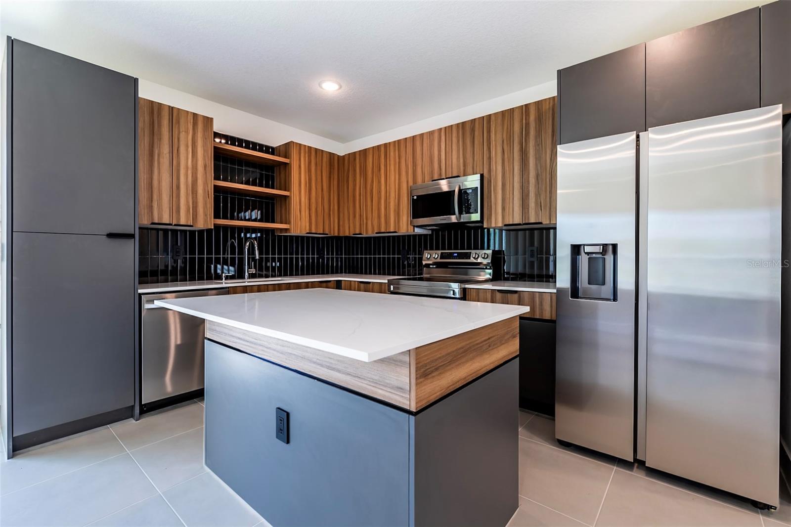 PORT MALABAR UNIT 37 - Residential