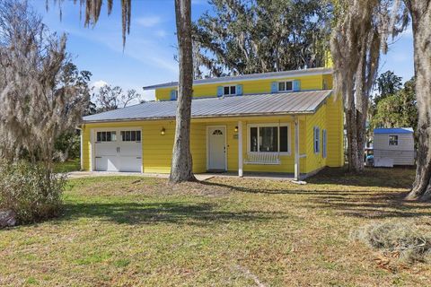 Photo of 3644 N Hiawatha Terrace, Crystal River, FL 34428 (MLS # TB8472132)