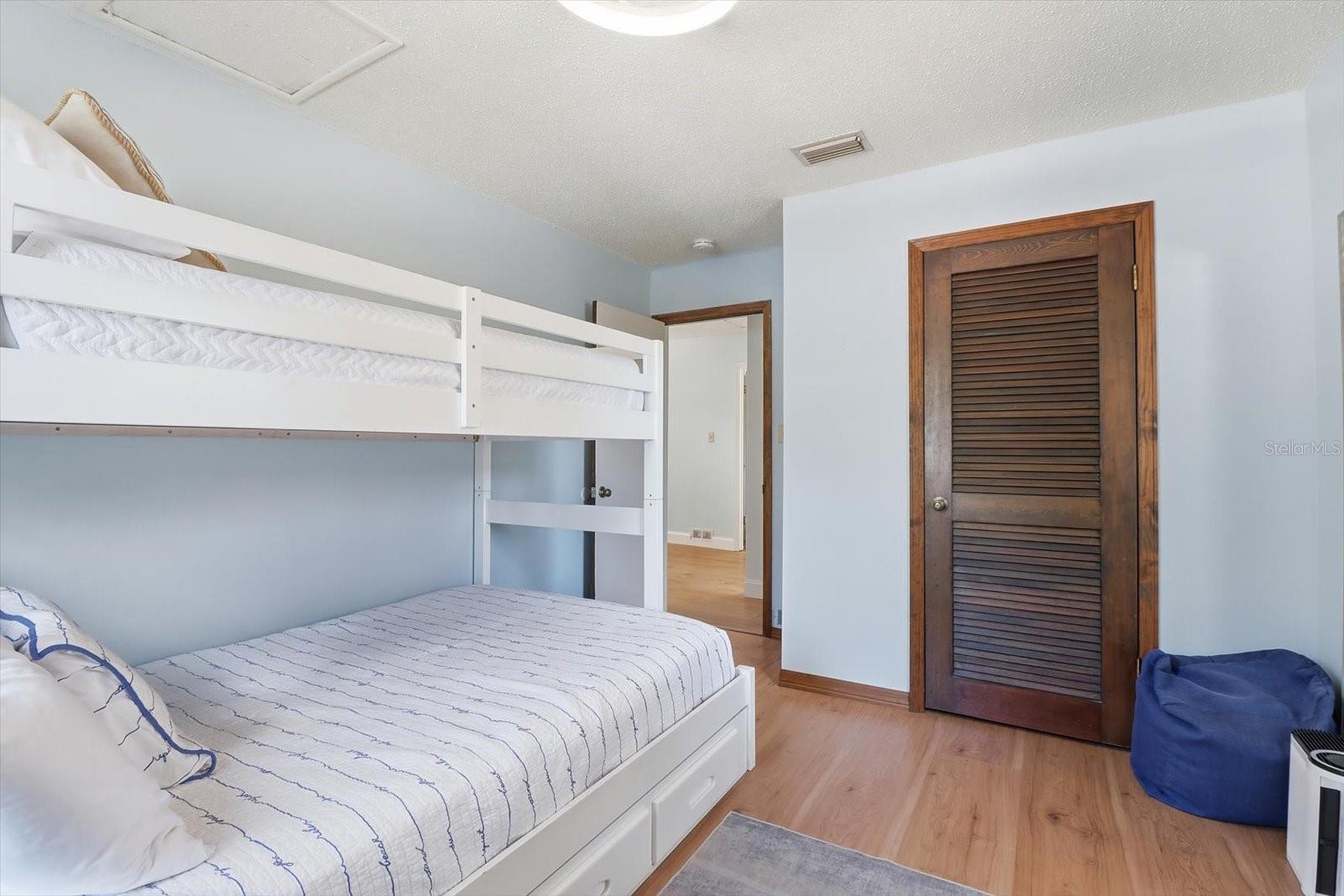 INDIAN WATERS UNIT 02 - Residential