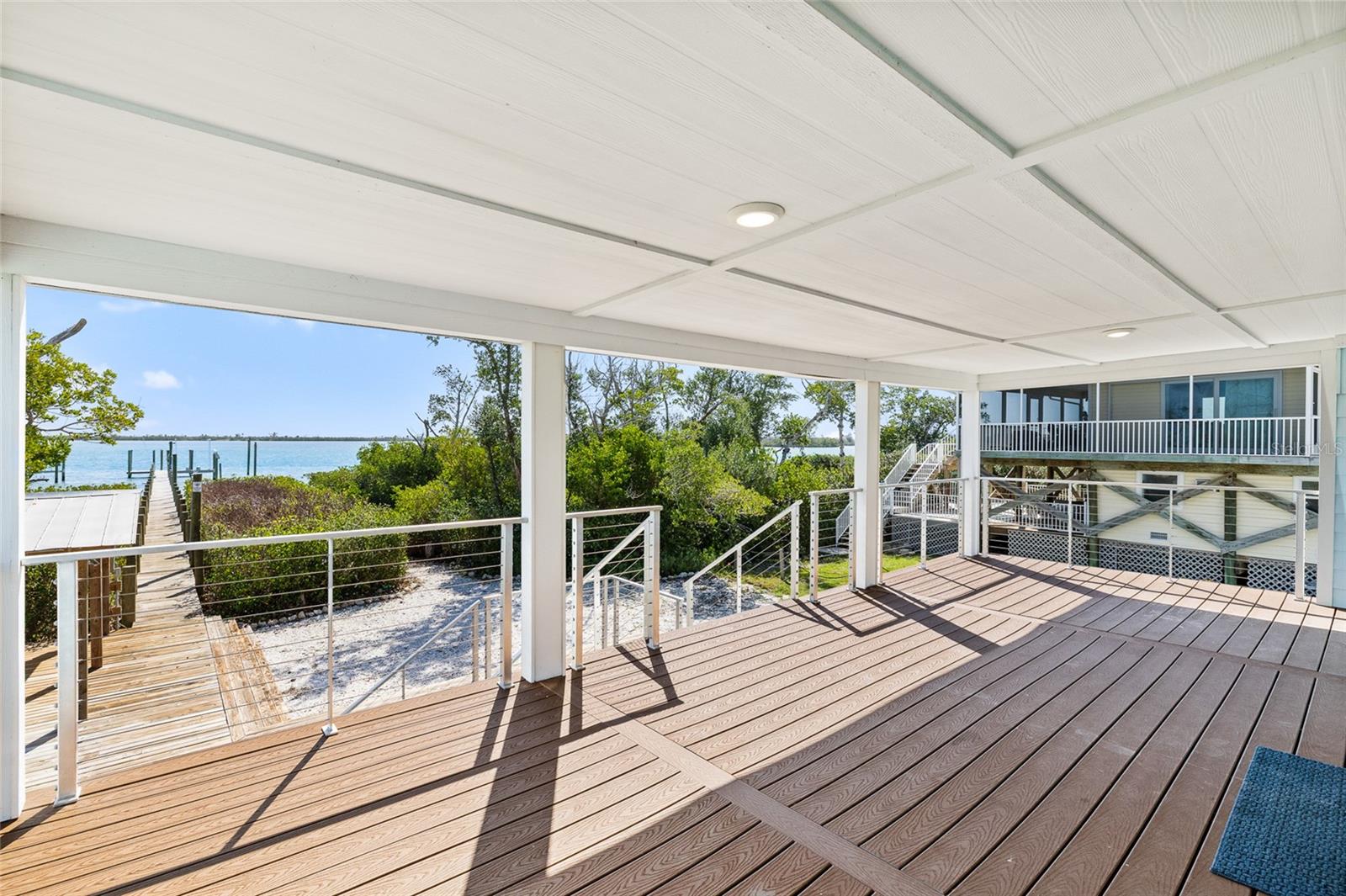 JOSES HIDEAWAY - Residential