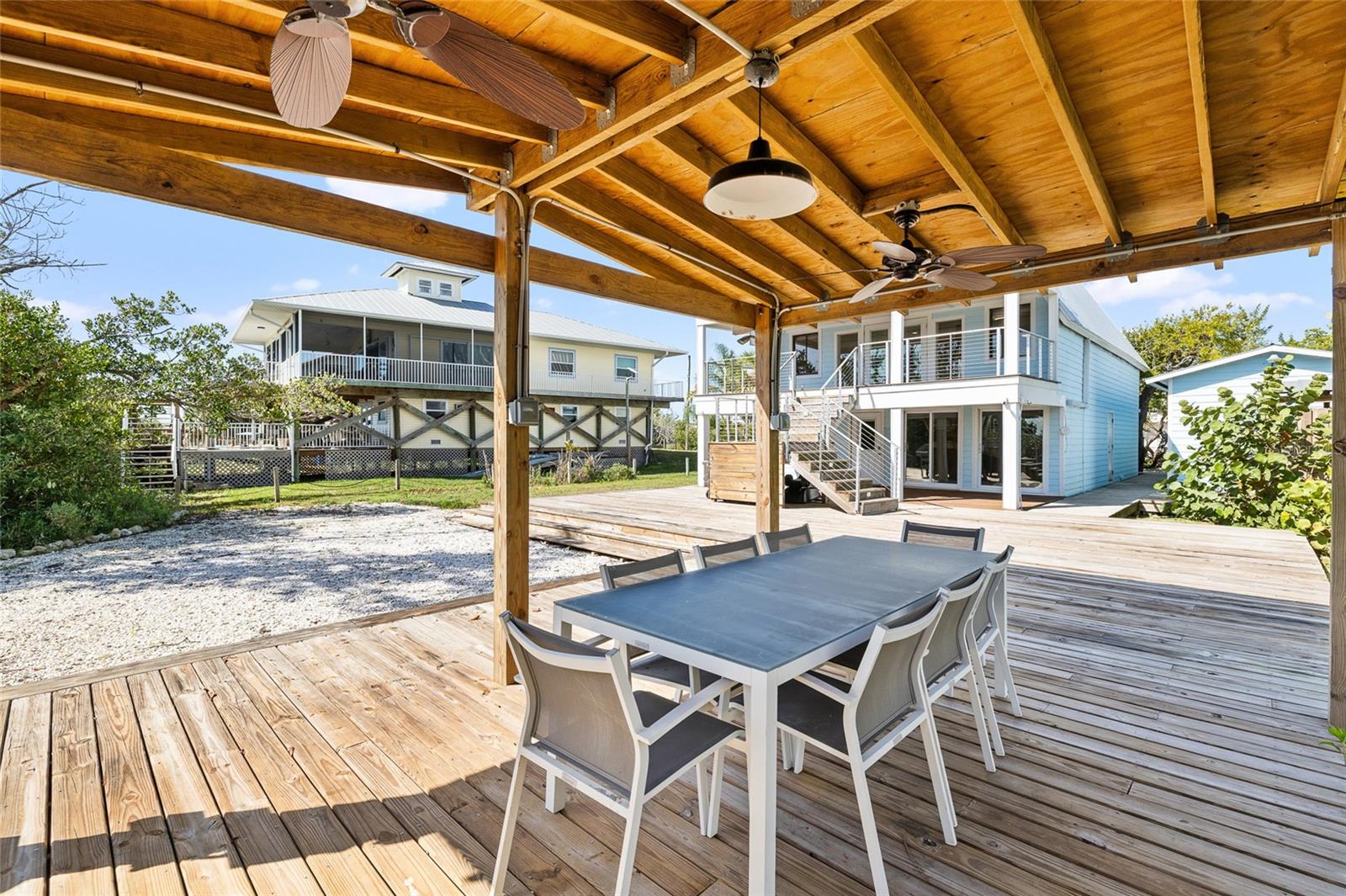 JOSES HIDEAWAY - Residential