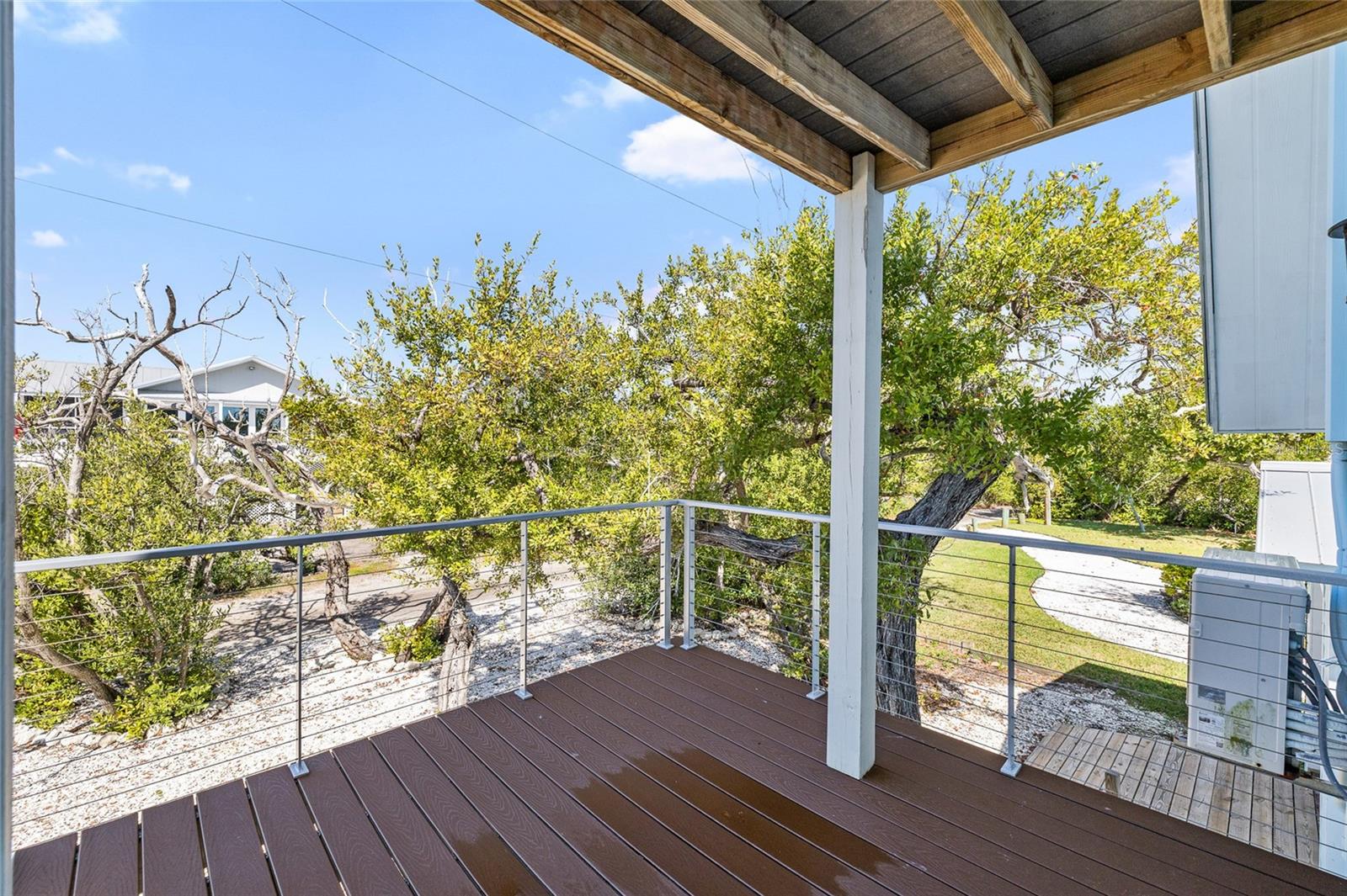 JOSES HIDEAWAY - Residential