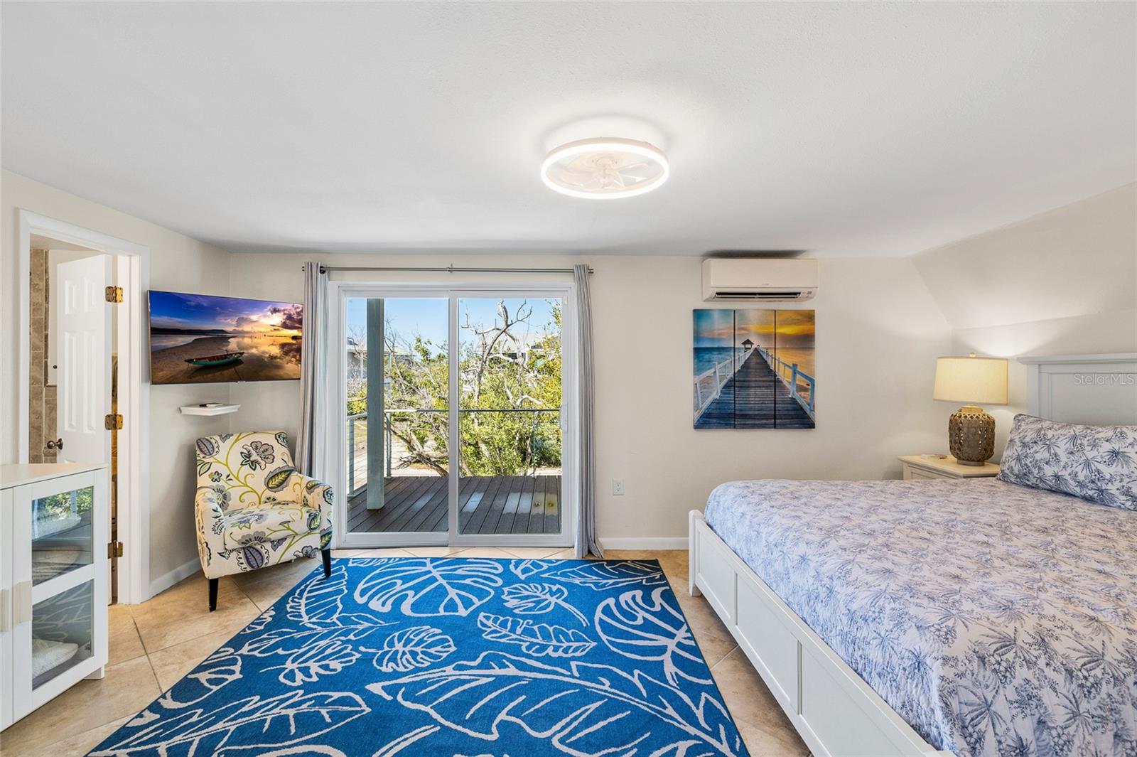 JOSES HIDEAWAY - Residential