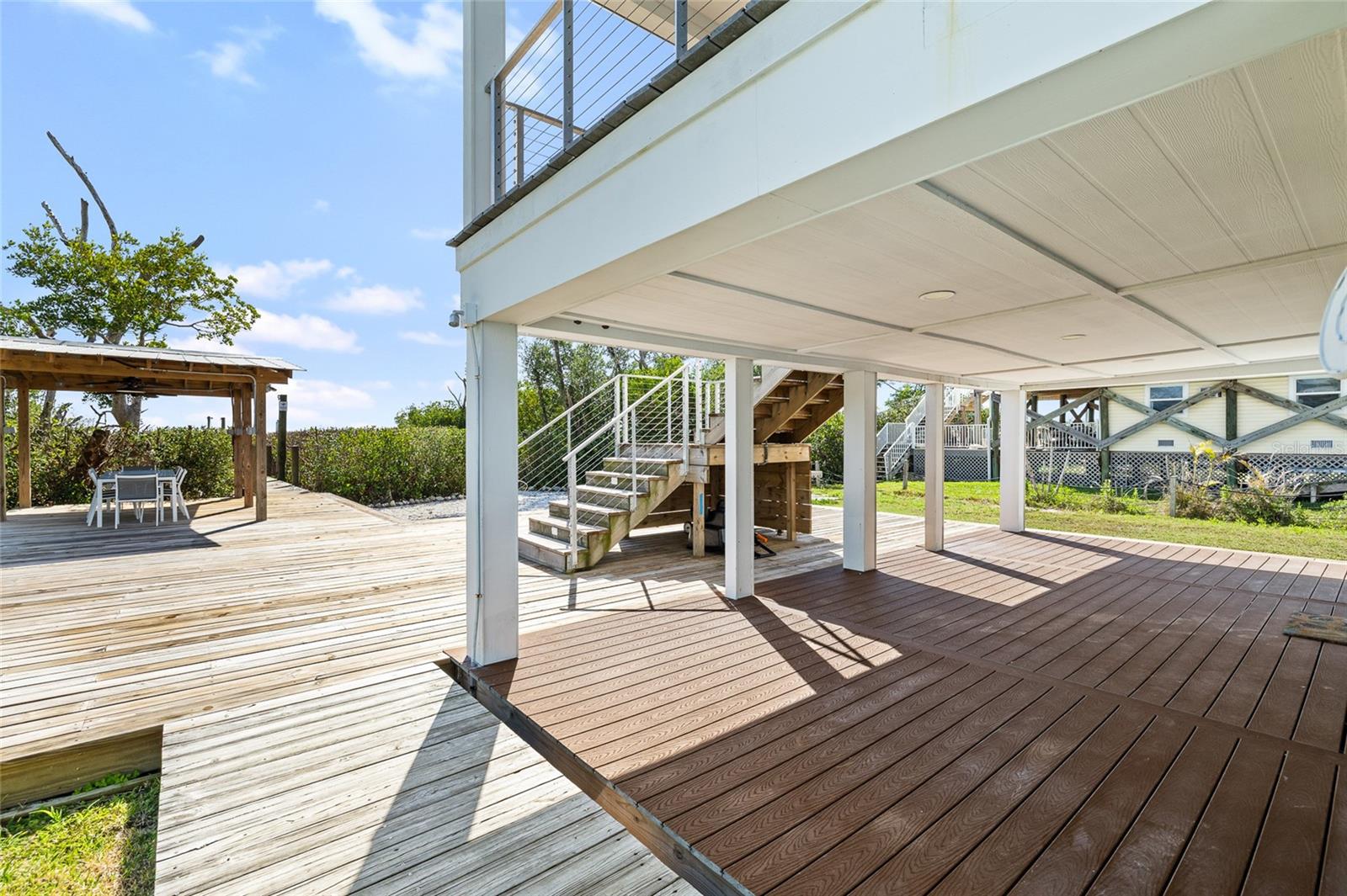 JOSES HIDEAWAY - Residential