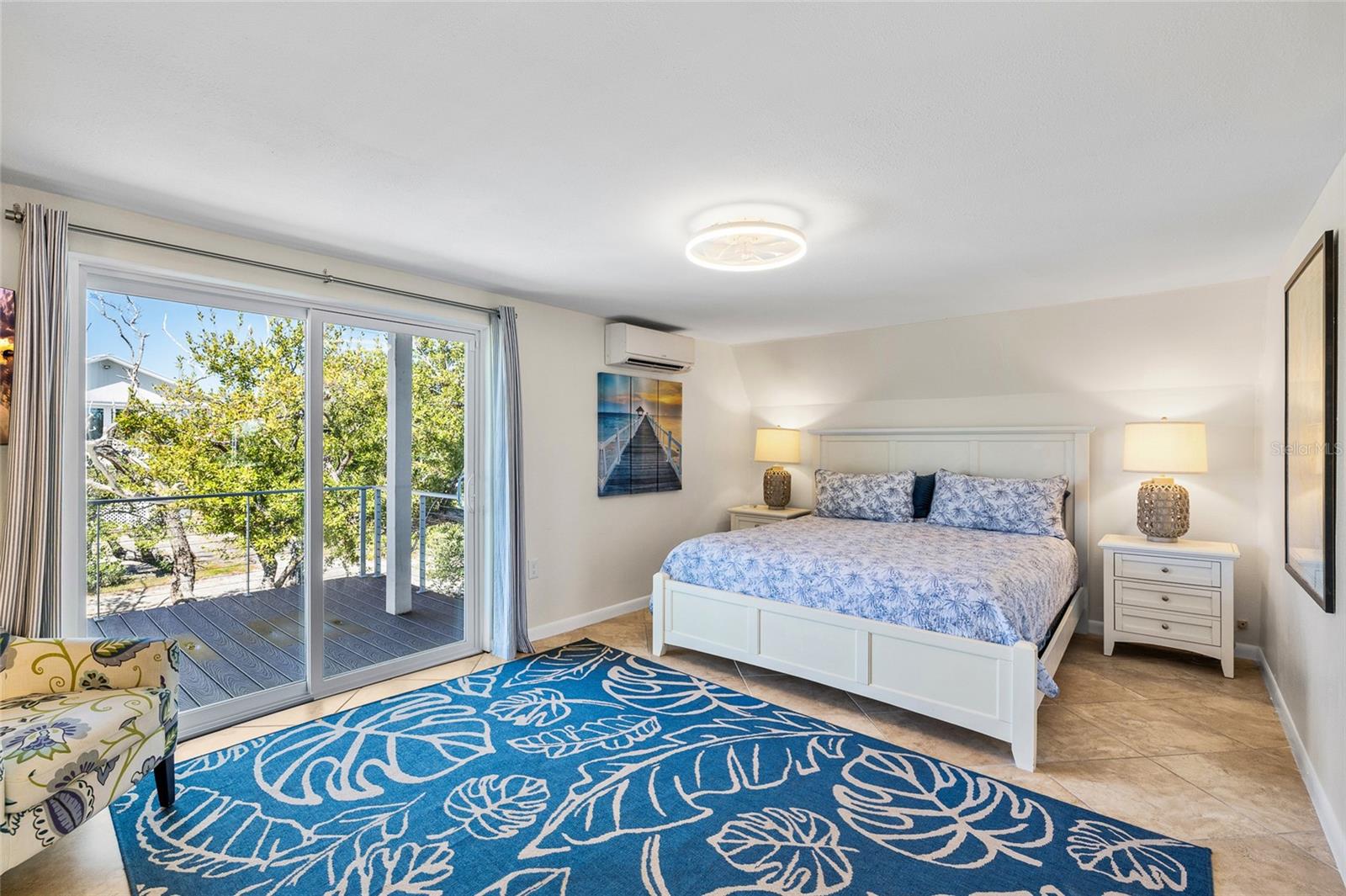 JOSES HIDEAWAY - Residential