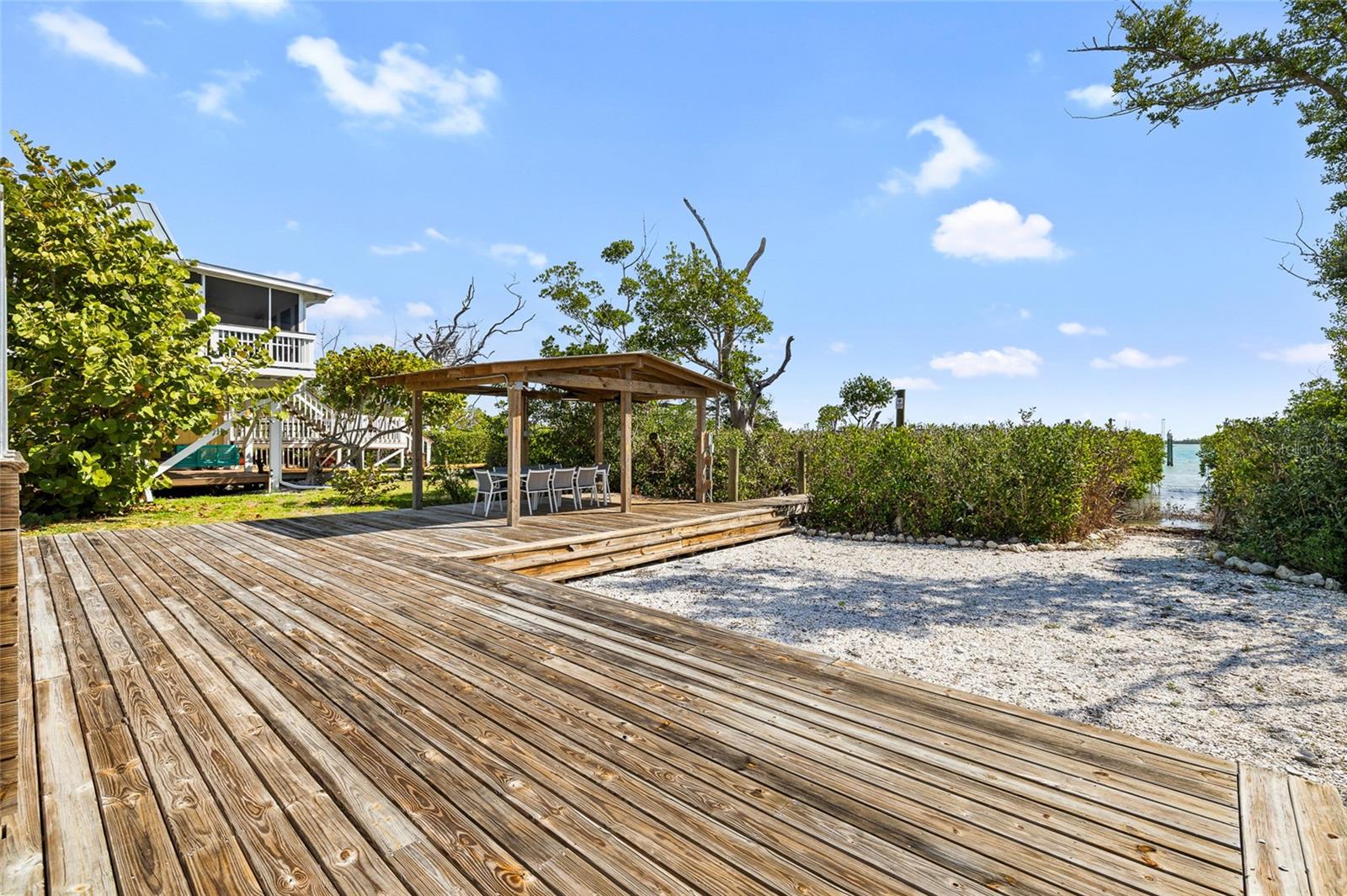 JOSES HIDEAWAY - Residential