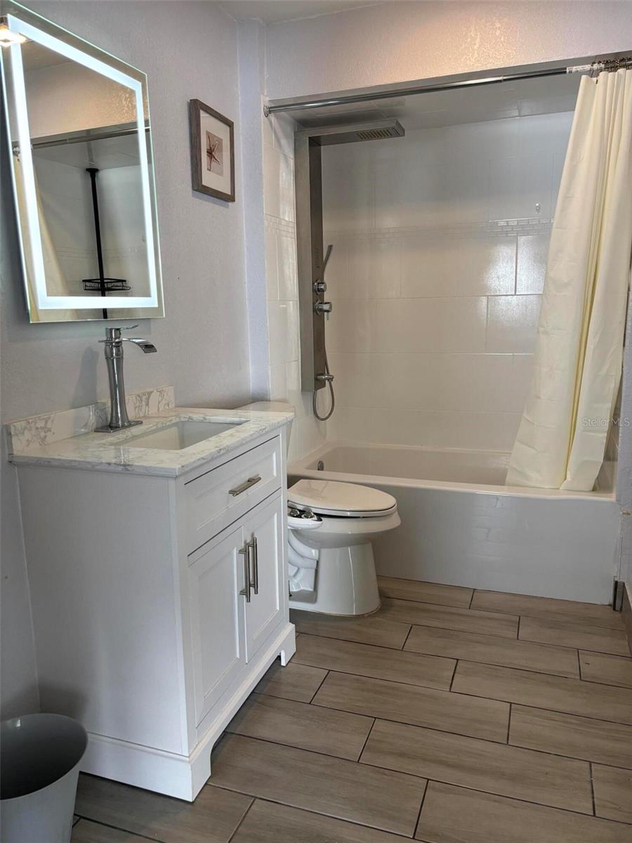 HALLMARK SUB 1ST ADD - Residential