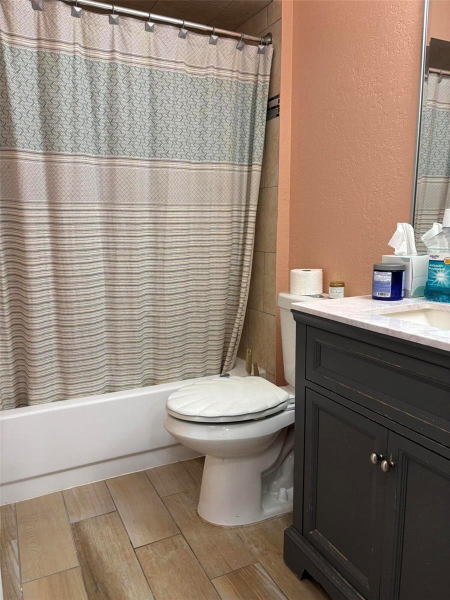 HALLMARK SUB 1ST ADD - Residential