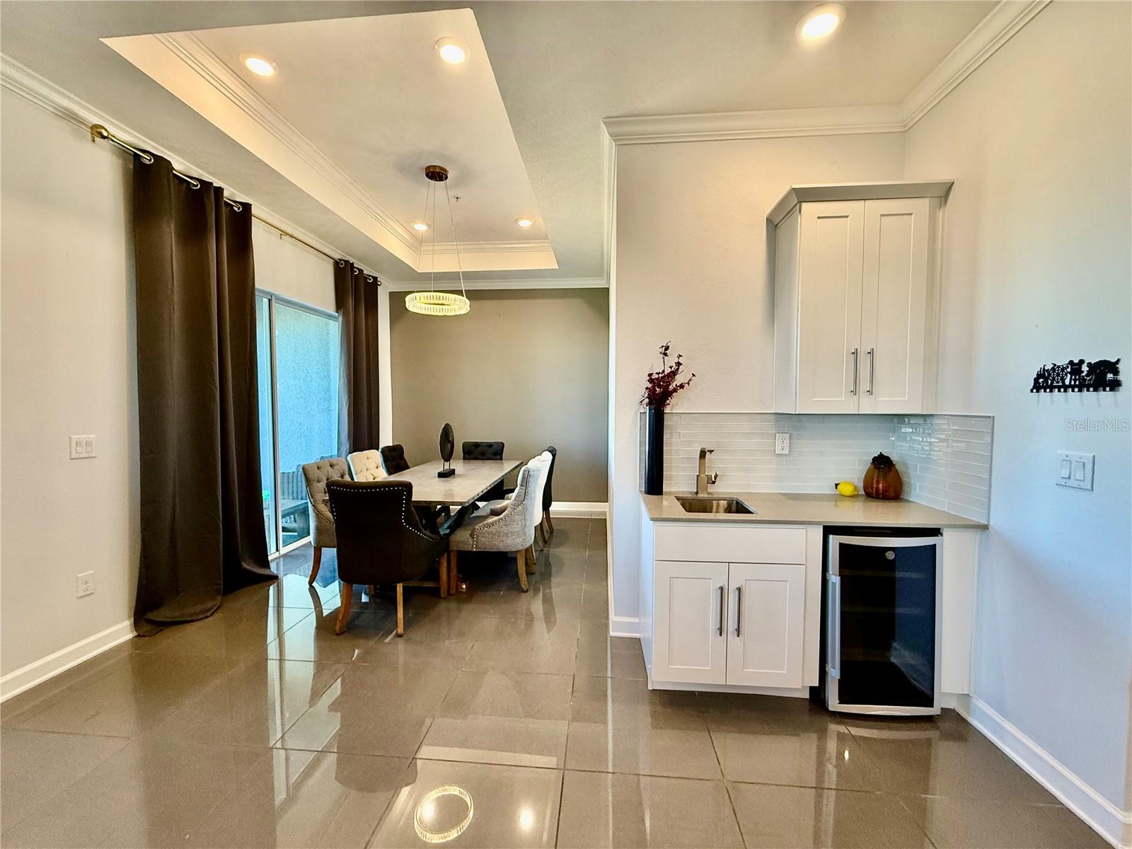 4721 CLOCK TOWER DRIVE 402