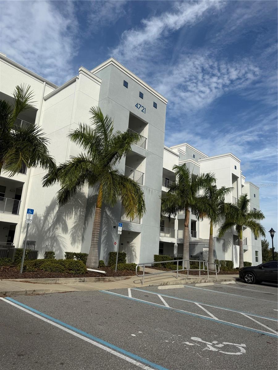4721 CLOCK TOWER DRIVE 402