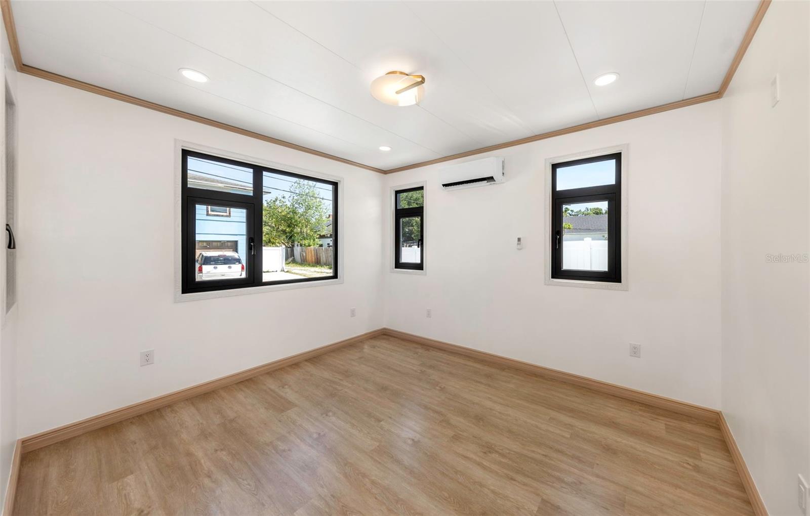 STANLEY HEIGHTS - Residential