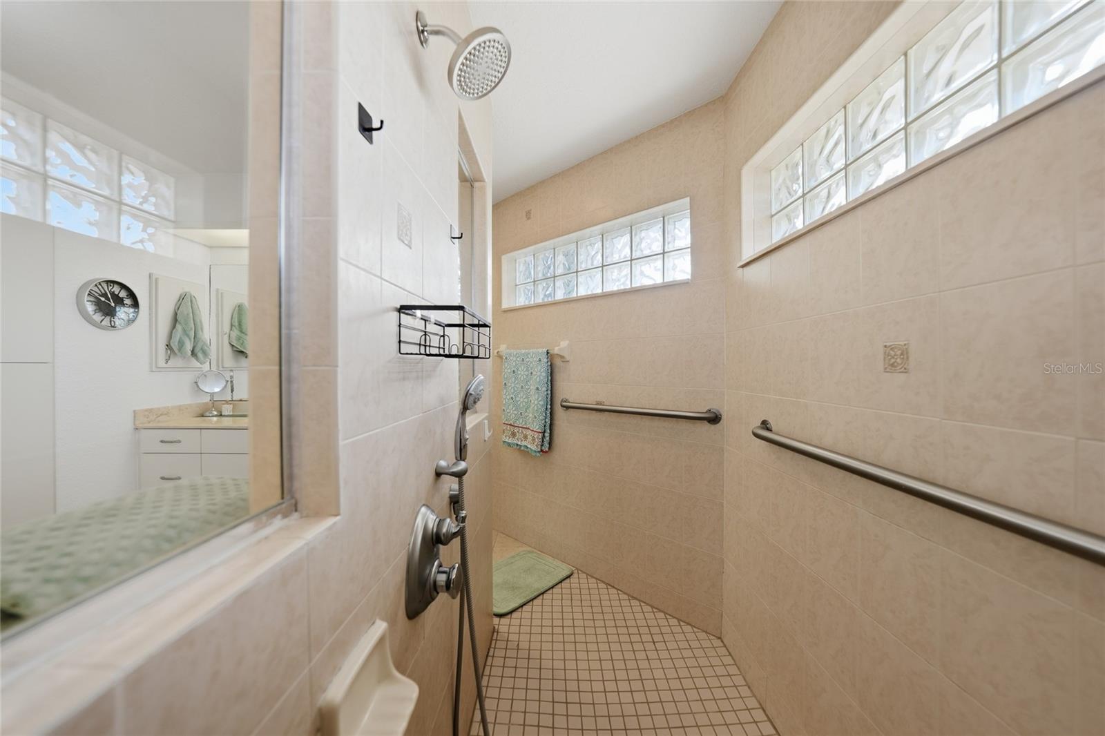 PUNTA GORDA ISLES SEC 18 - Residential