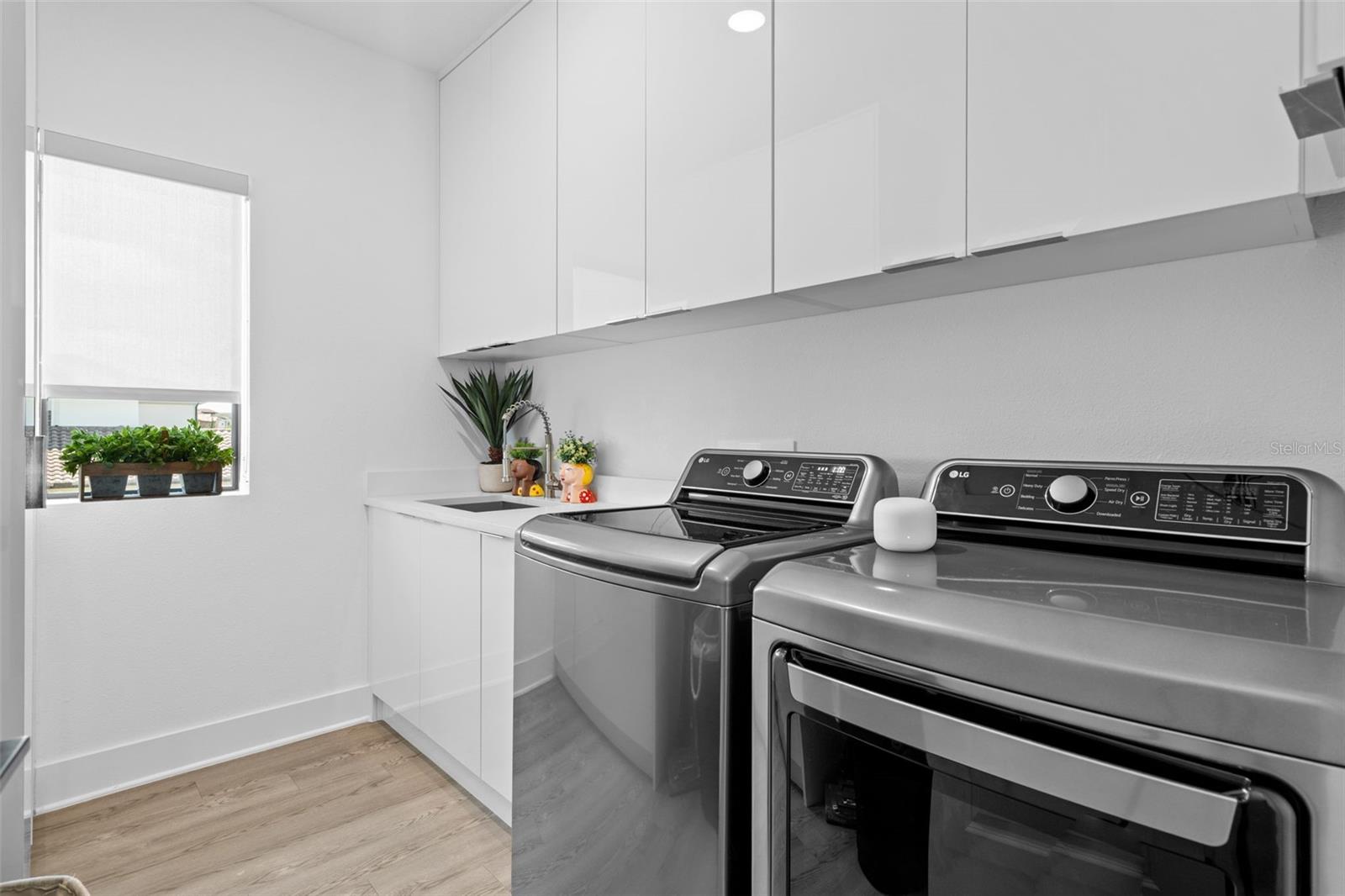 BELLA COLLINA WEST SUB - Residential