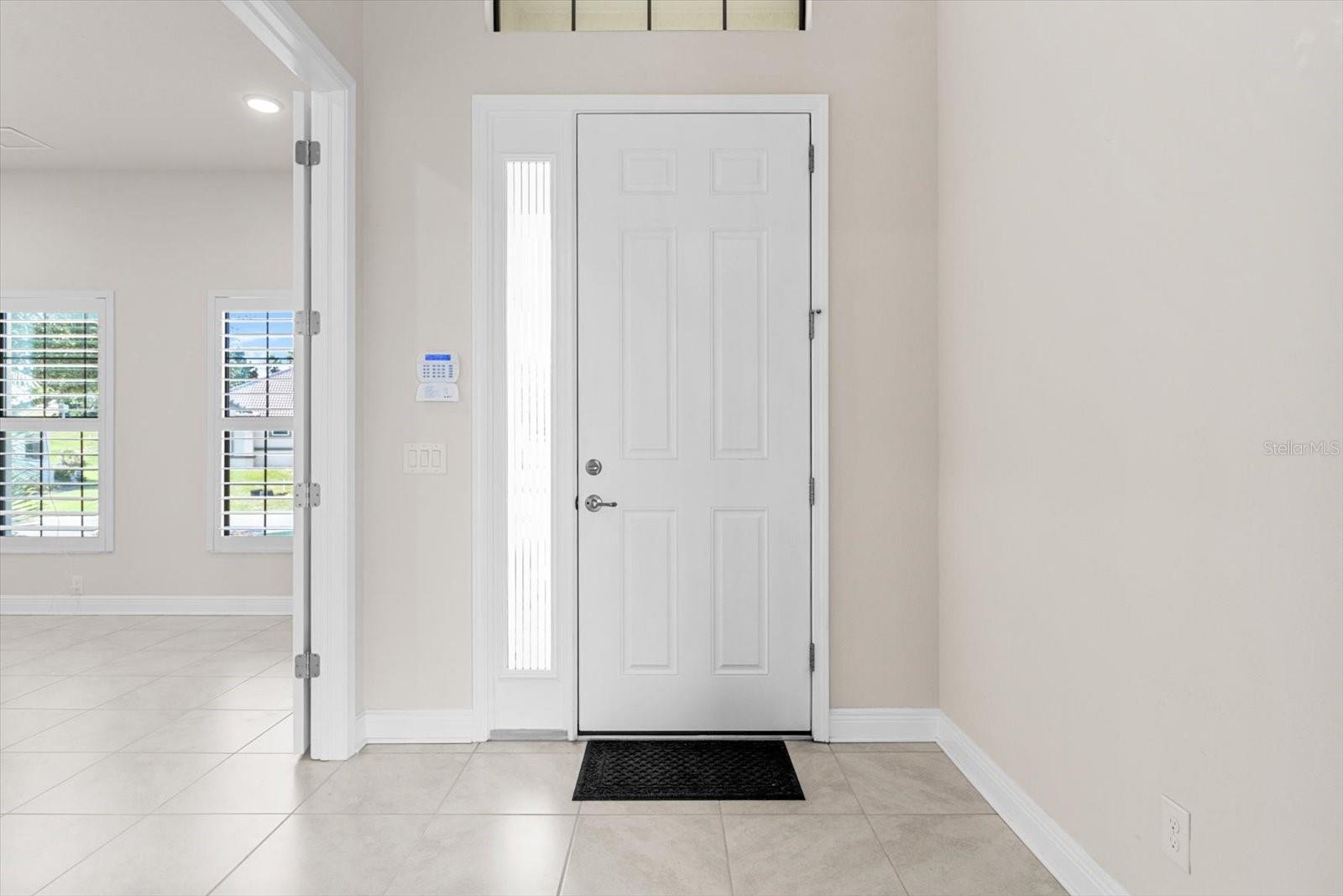 2071 N BUTTONWOOD LOOP