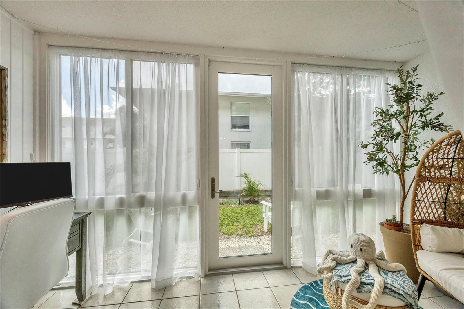 VISTA HERMOSA - Residential