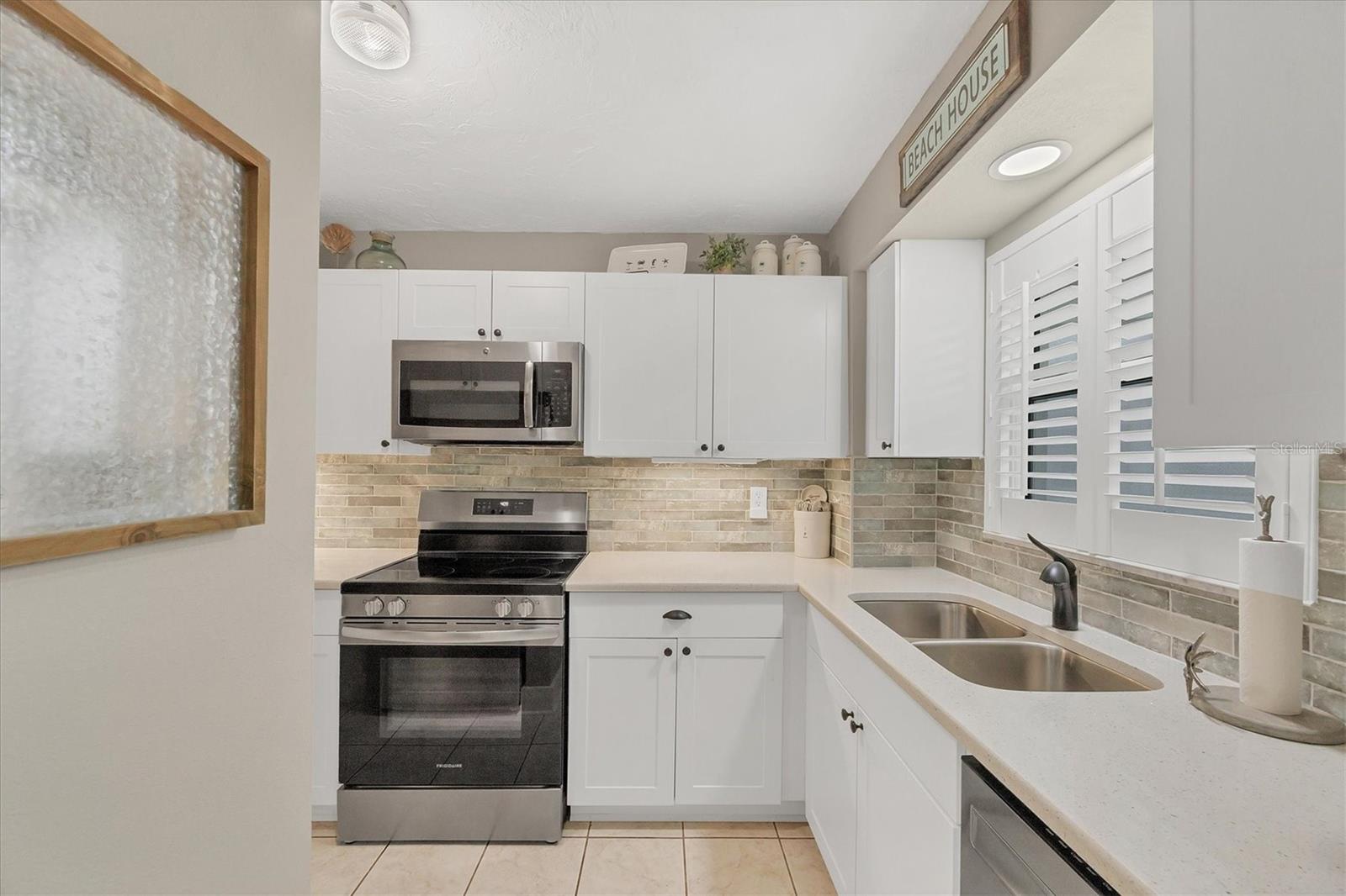 VISTA HERMOSA - Residential