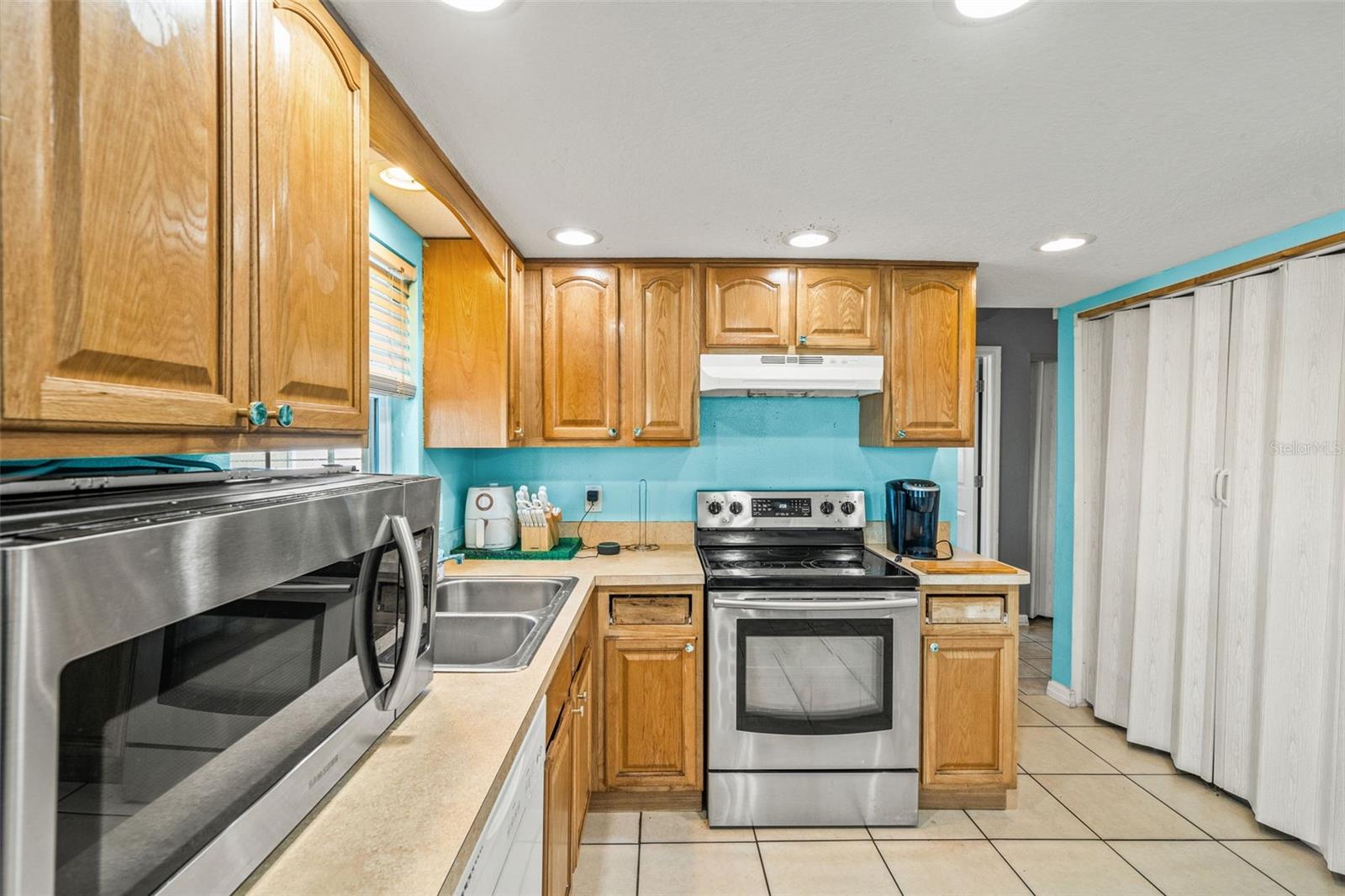 REGENCY PARK (THE LAKES UNIT 3) - Residential