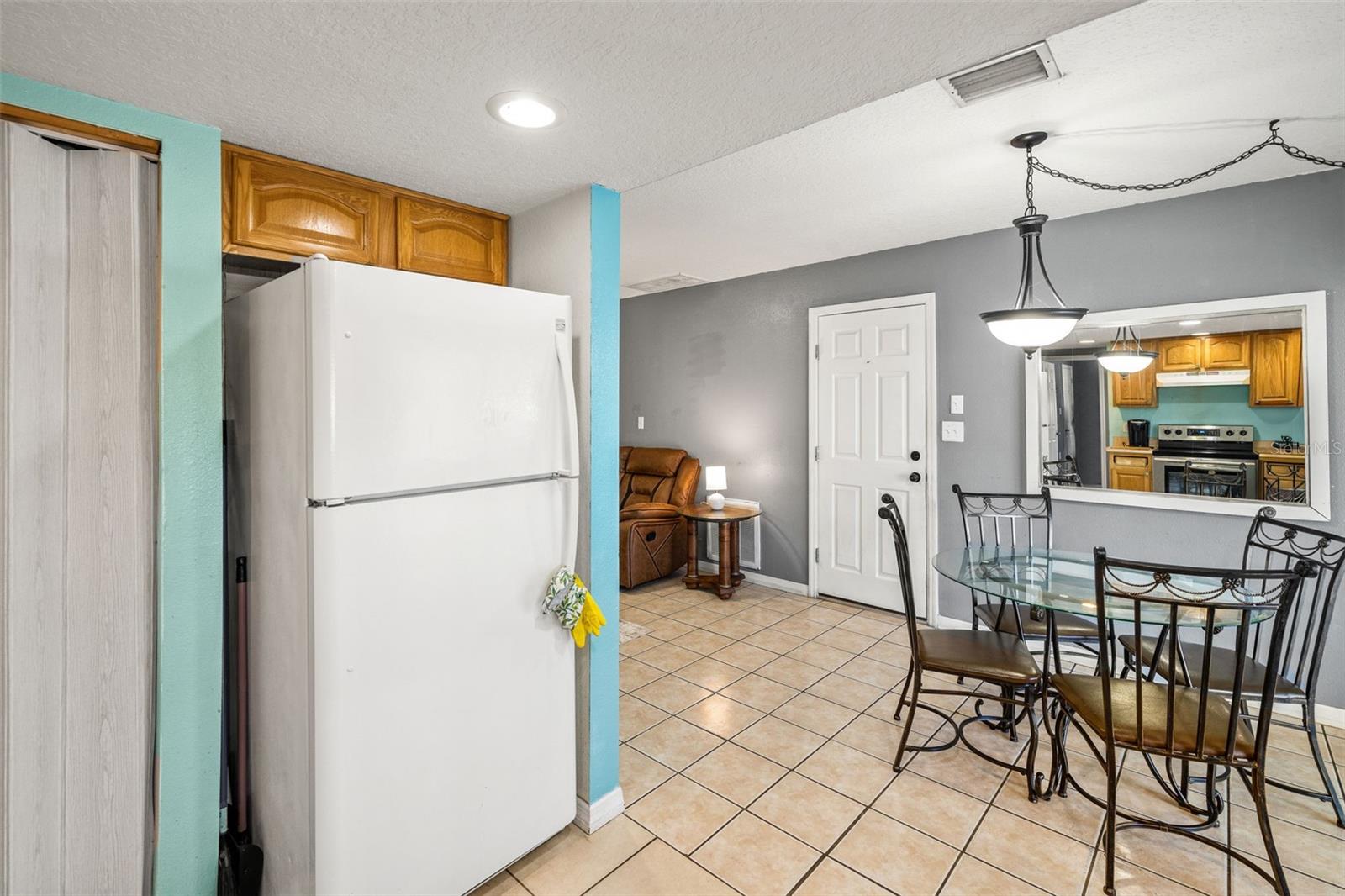 REGENCY PARK (THE LAKES UNIT 3) - Residential