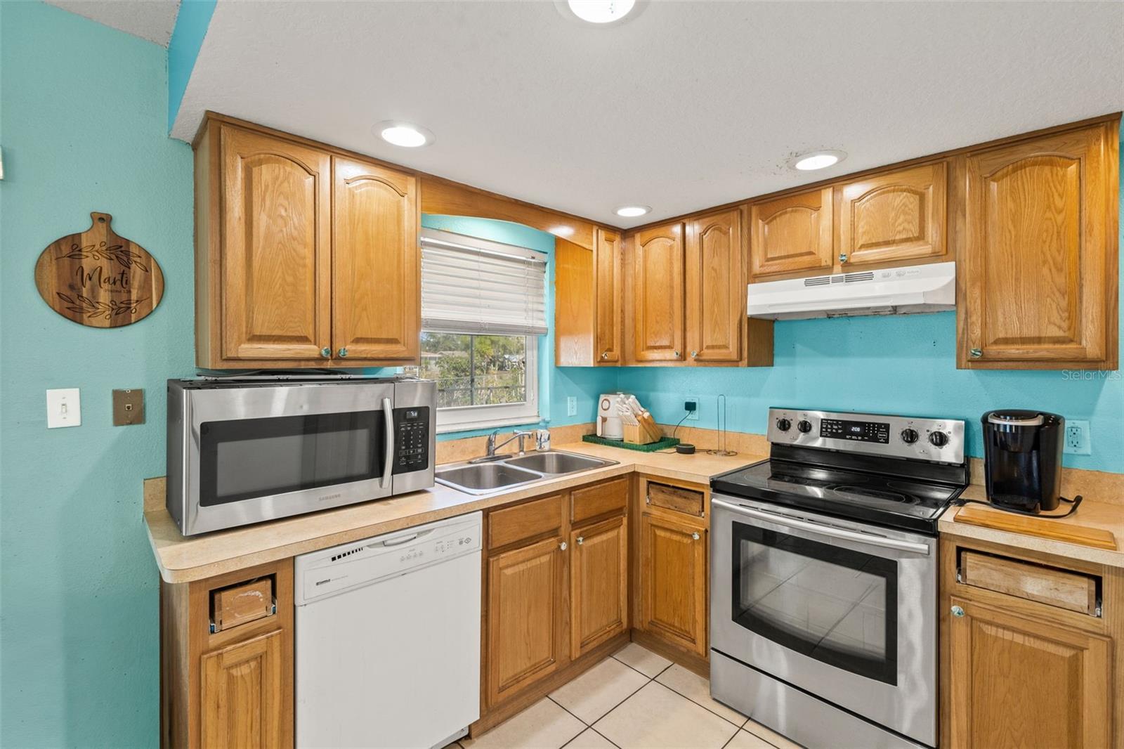 REGENCY PARK (THE LAKES UNIT 3) - Residential