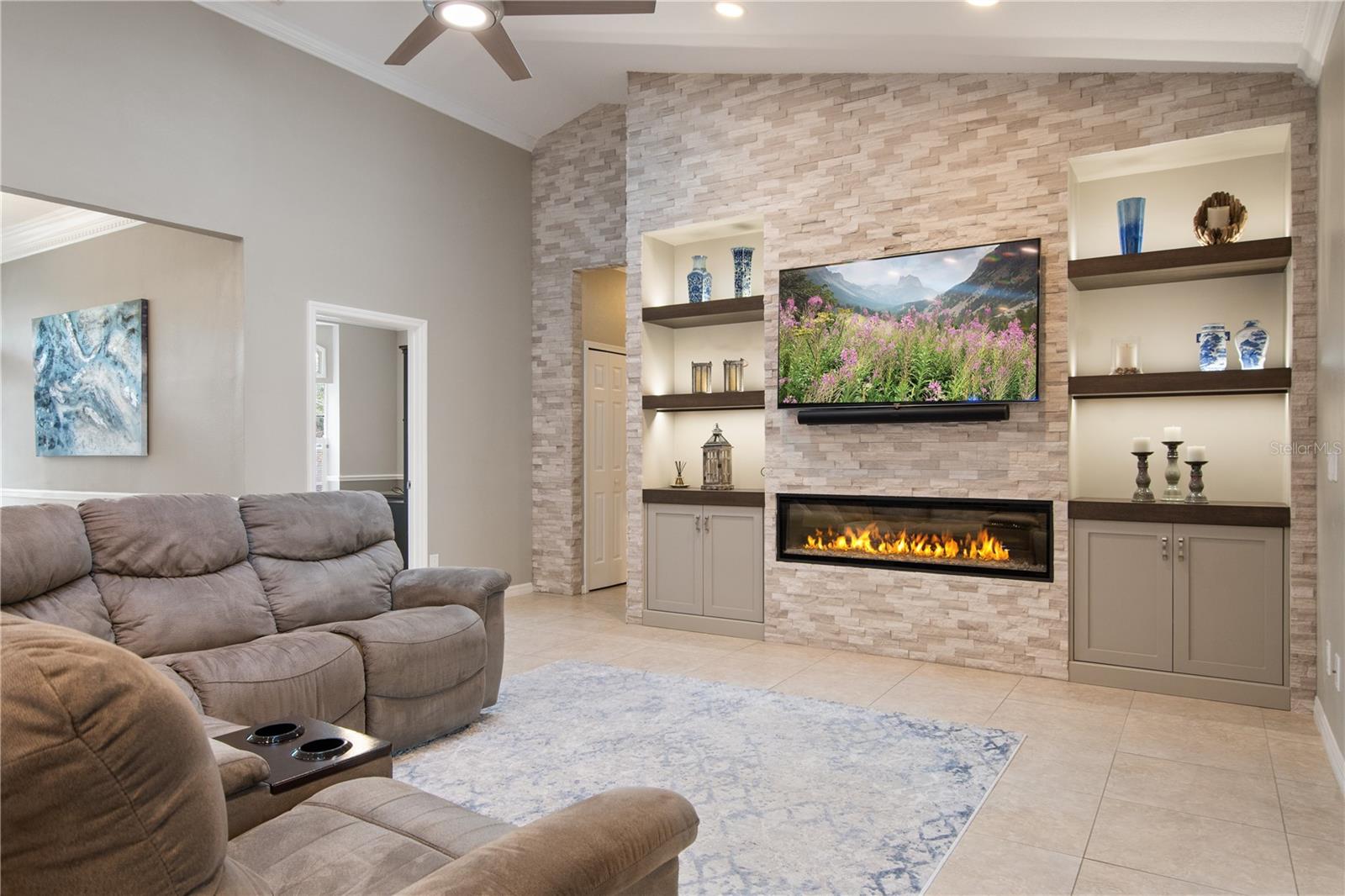 WOODLANDS VILLAGE - Residential