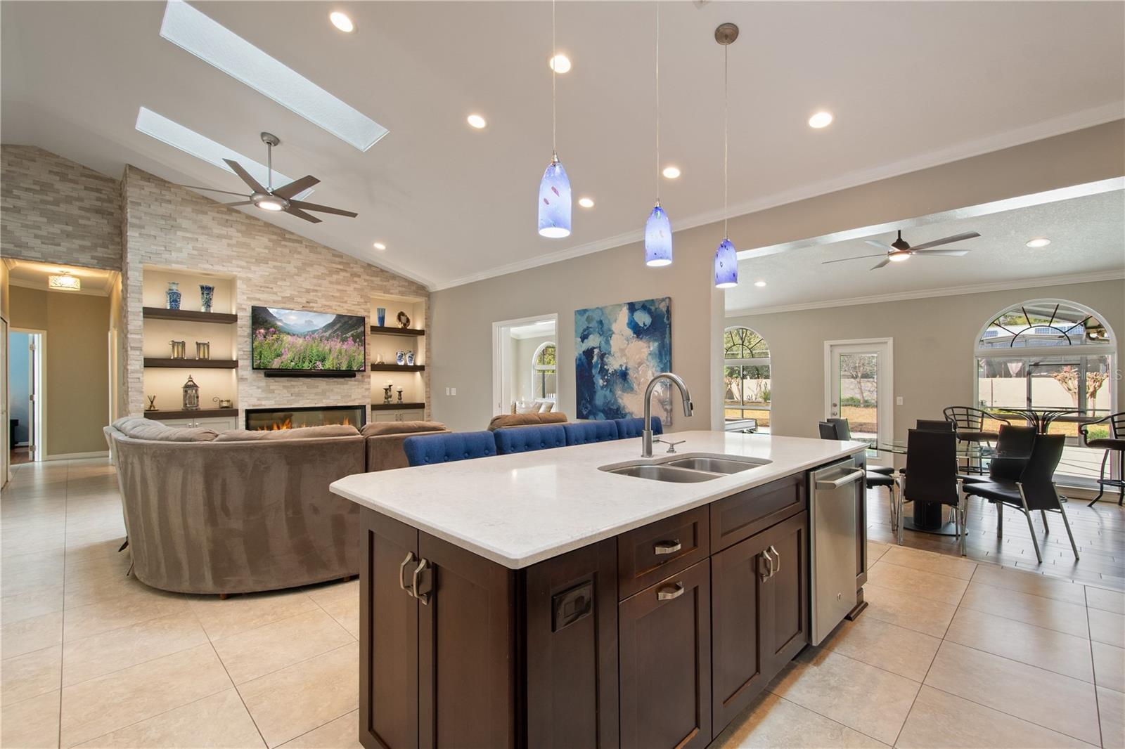 WOODLANDS VILLAGE - Residential