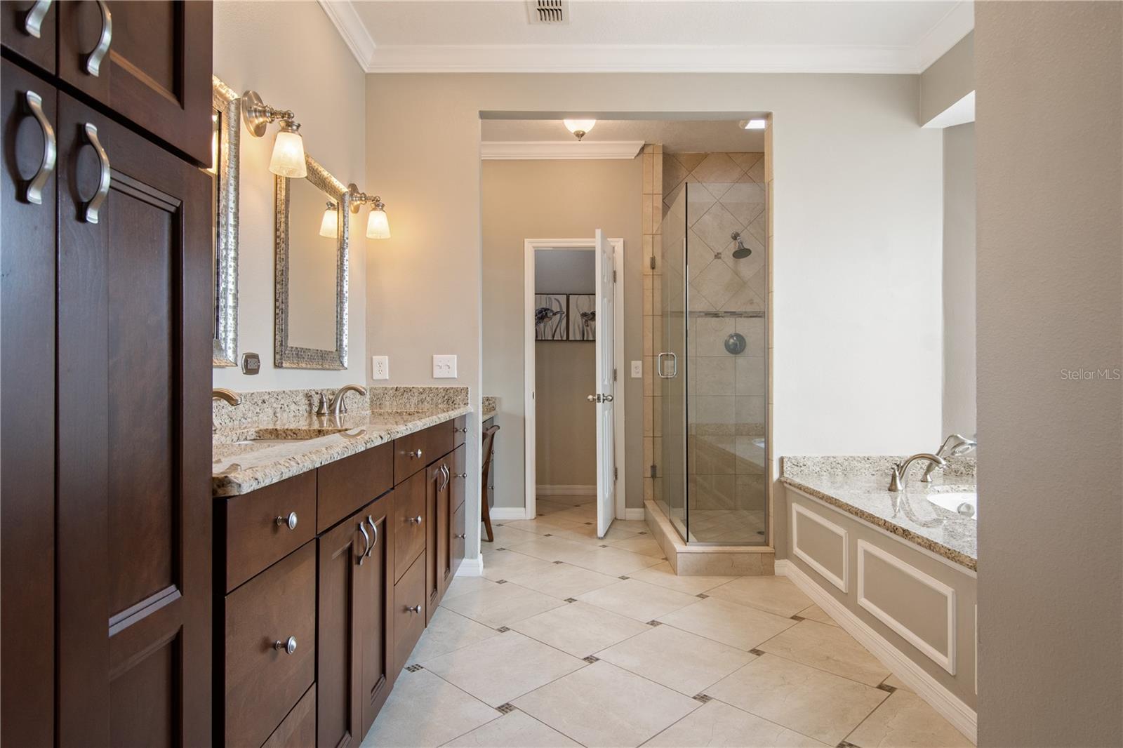 WOODLANDS VILLAGE - Residential