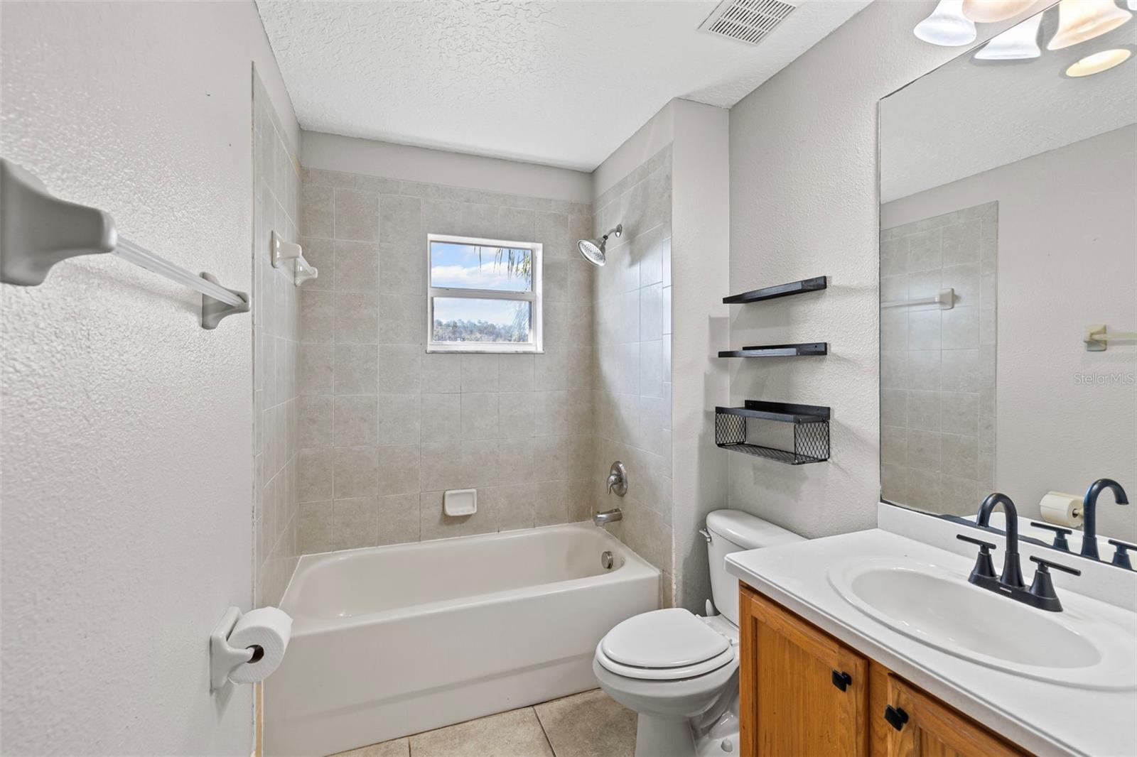 STONEGATE PH 01 - Residential